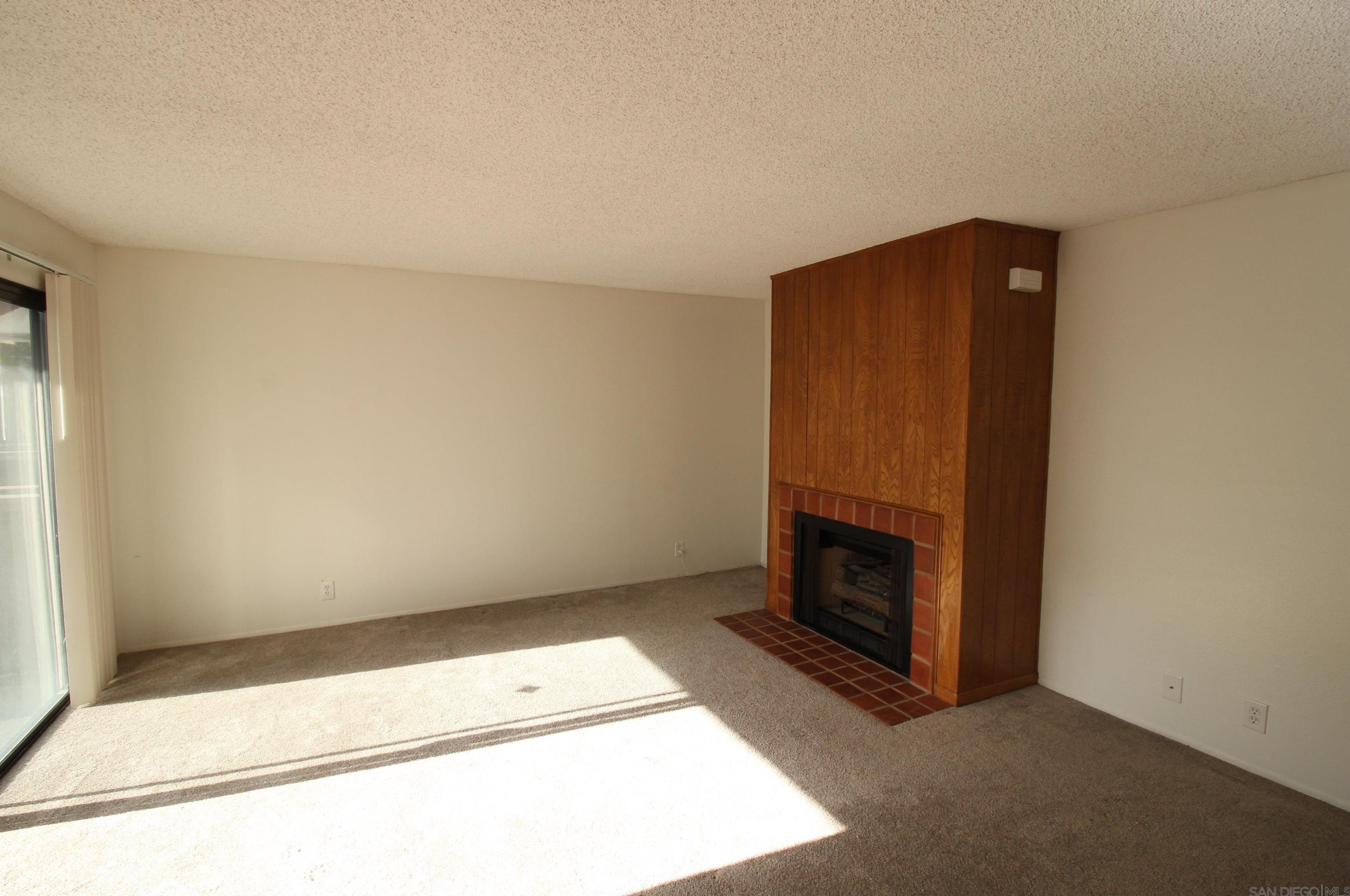 479 F St #108, Chula Vista, CA 91910