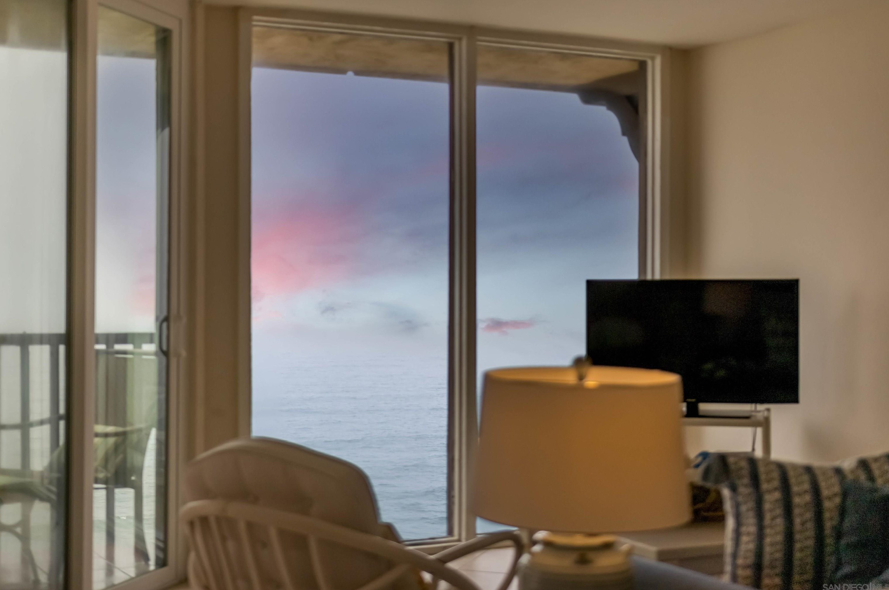 190 Del Mar Shores Ter 33, Solana Beach, CA 92075