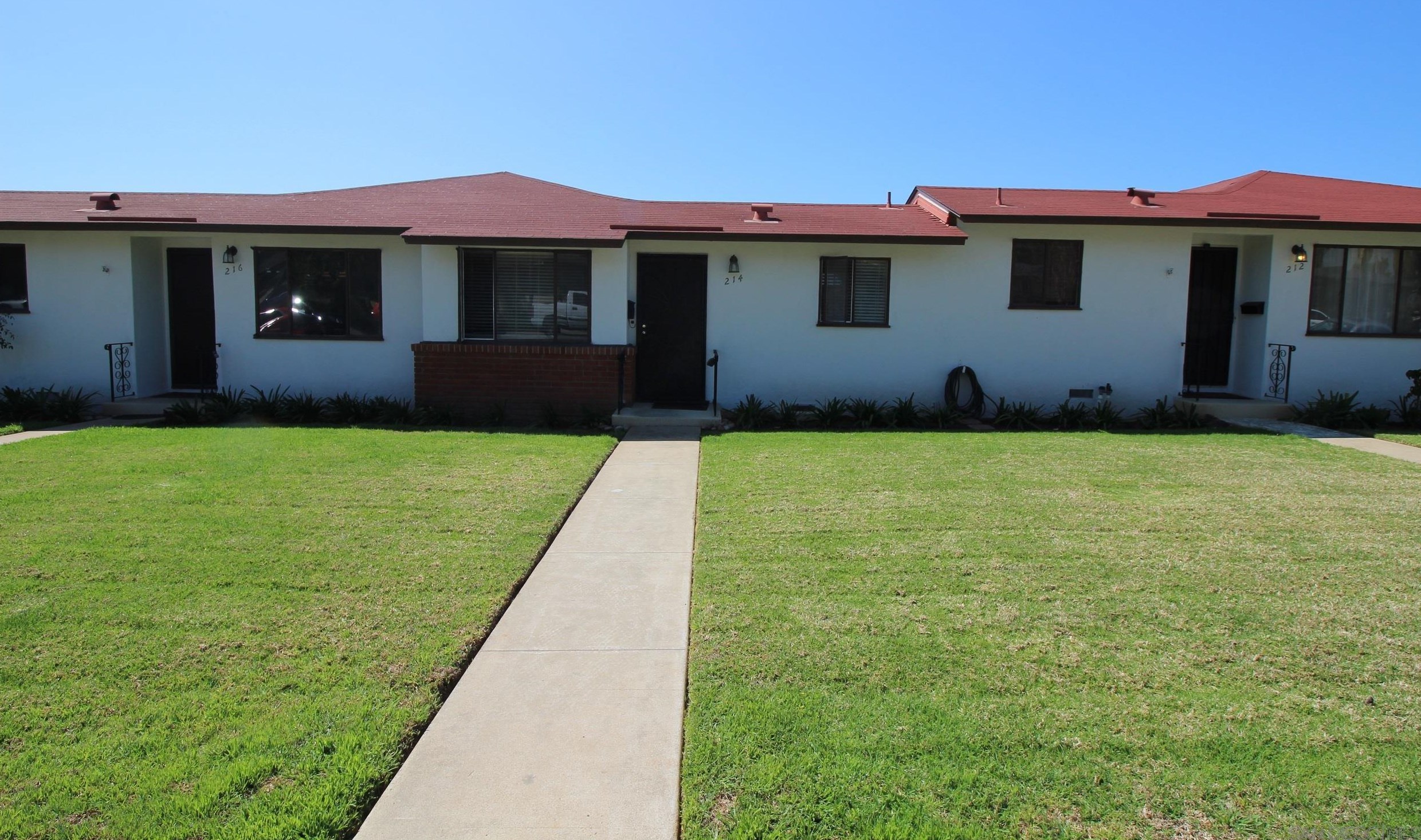 214 Twin Oaks Ave, Chula Vista, CA 91910-2713