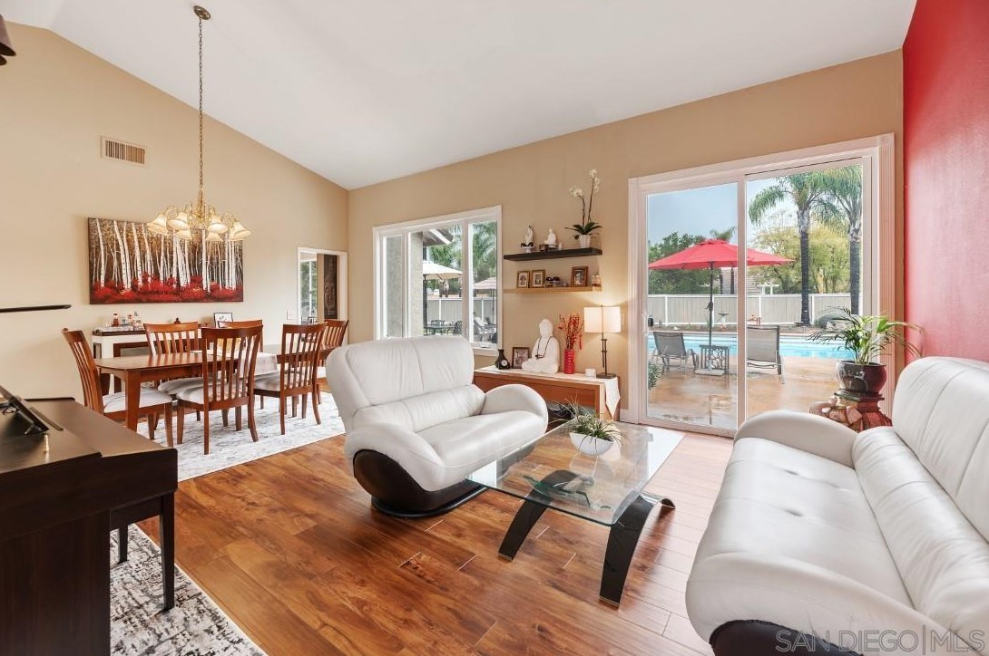 14232 Primrose Ct, Poway CA  92064-2348 exterior