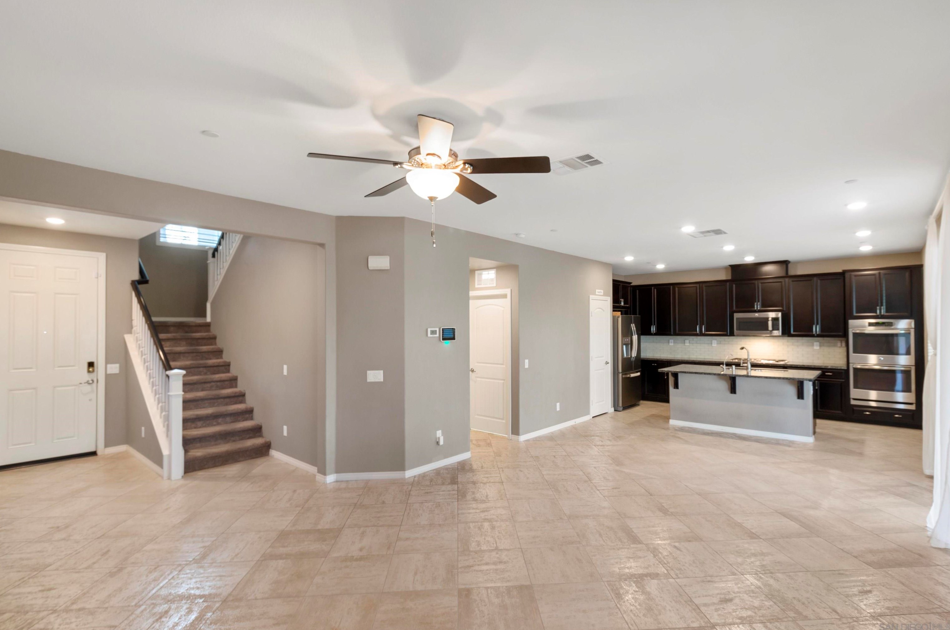 31584 Blossom Hill Ct, Murrieta, CA 92563