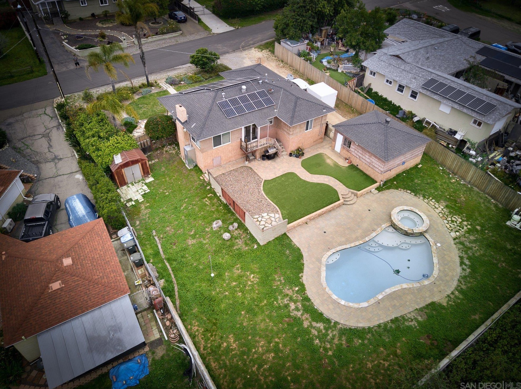 1357 Bakersfield St, Lemon Grove, CA 91945