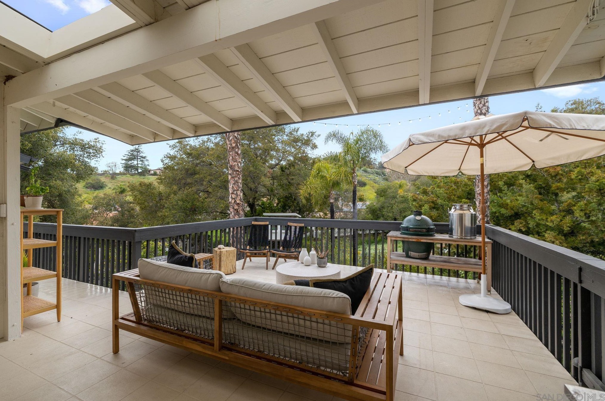 3550 Laketree Dr, Fallbrook CA  92028-8881 exterior