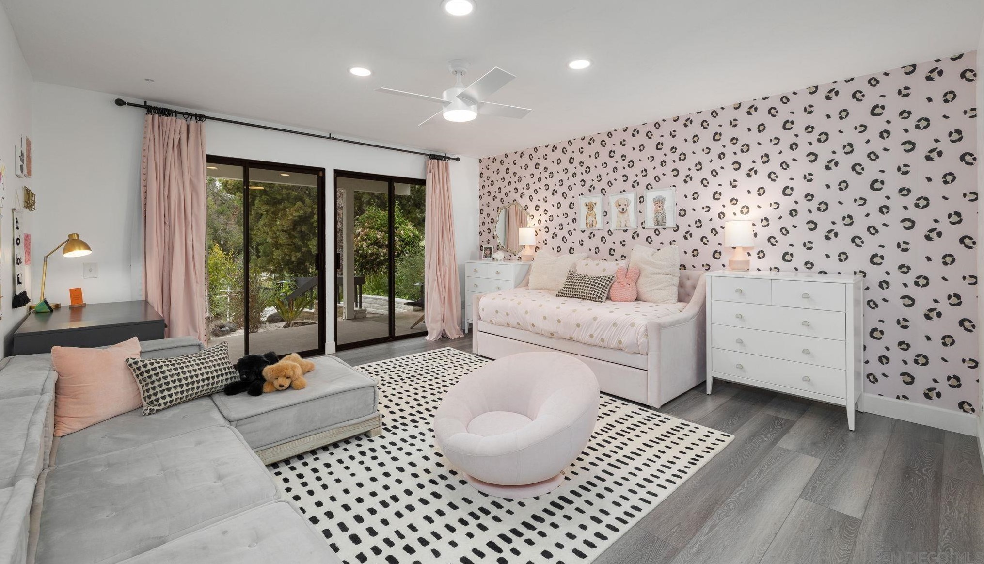 3550 Laketree Dr, Fallbrook CA  92028-8881 exterior