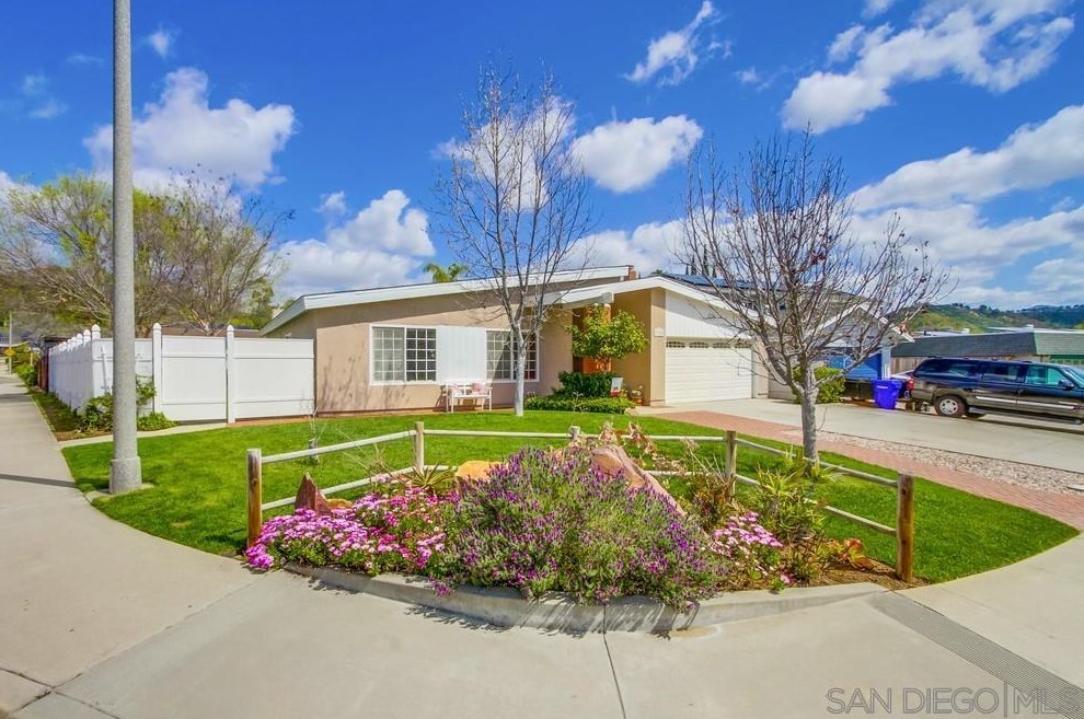 13202 Lingre Ave, Poway, CA 92064-3334