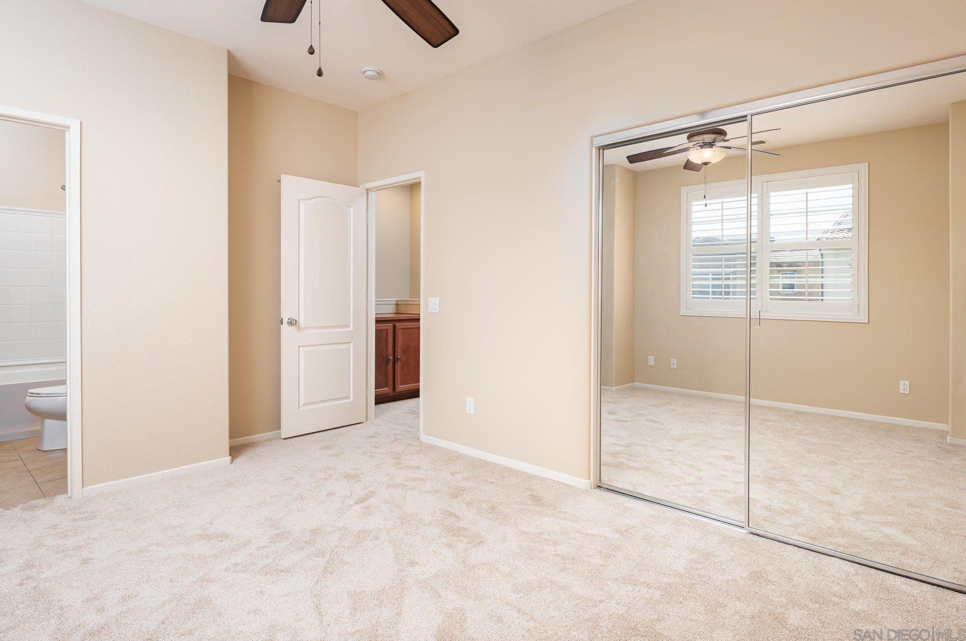 10120 Star Magnolia Ln, Santee CA  92071-7217 exterior