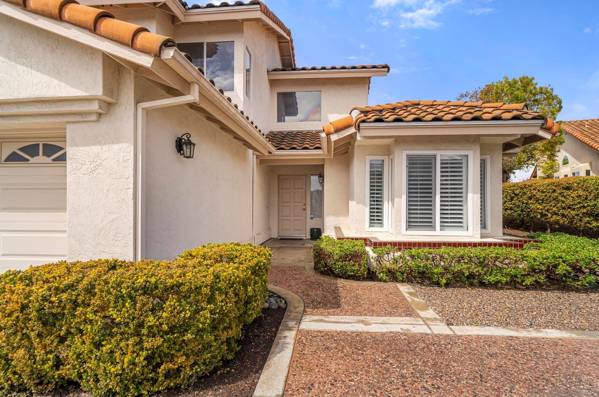 1985 Stonecrest Ct, Vista, CA 92081