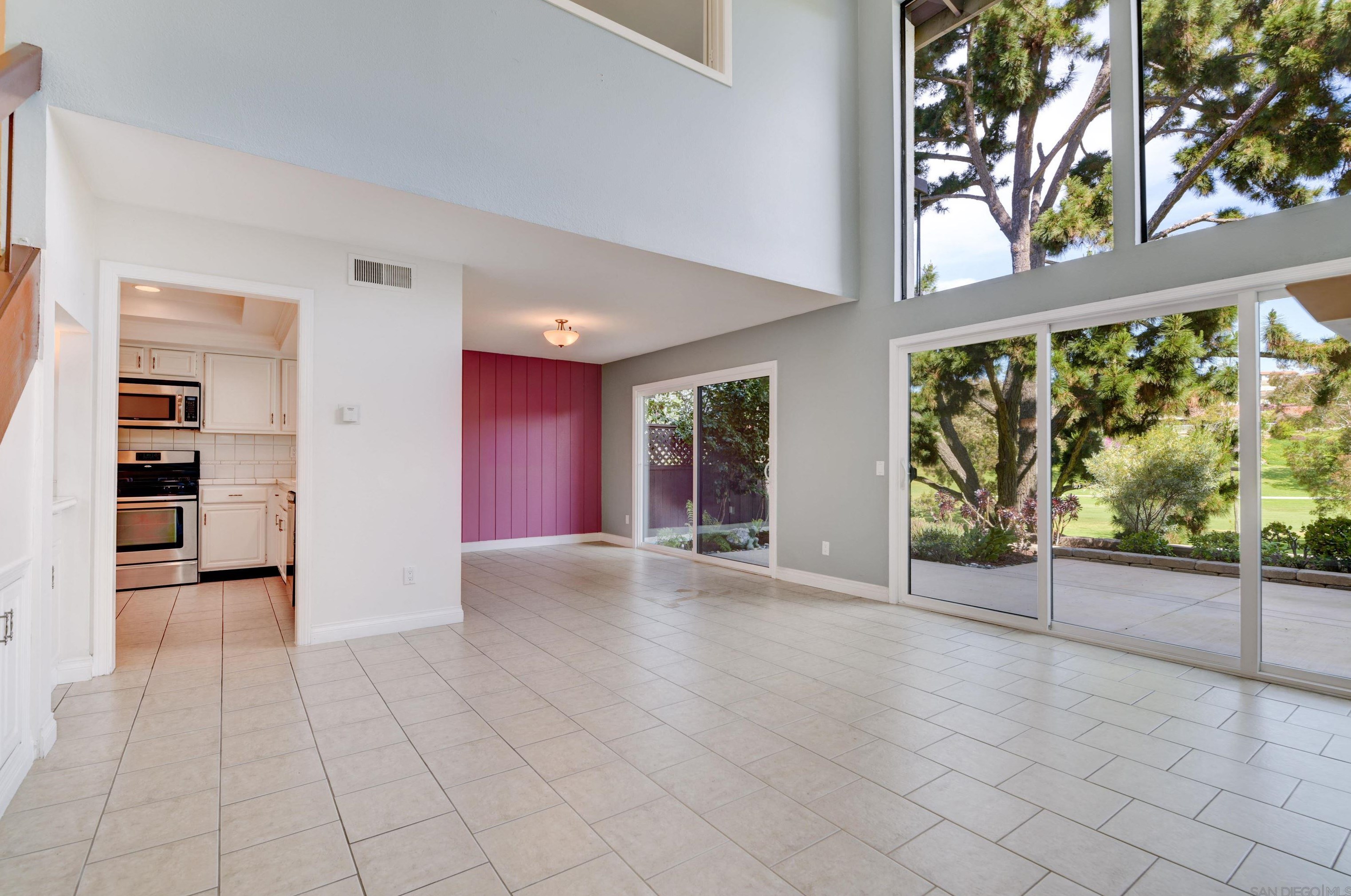 1030 Santa Helena Park Ct, Solana Beach, CA 92075