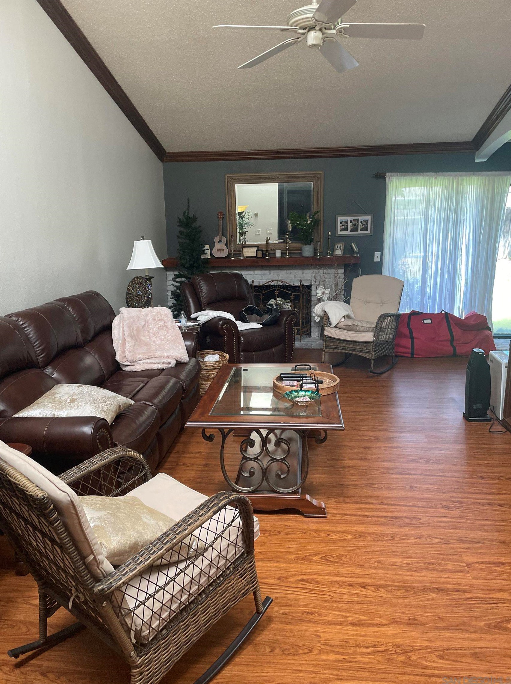810 Sheridan Ave, Escondido, CA 92026-2041
