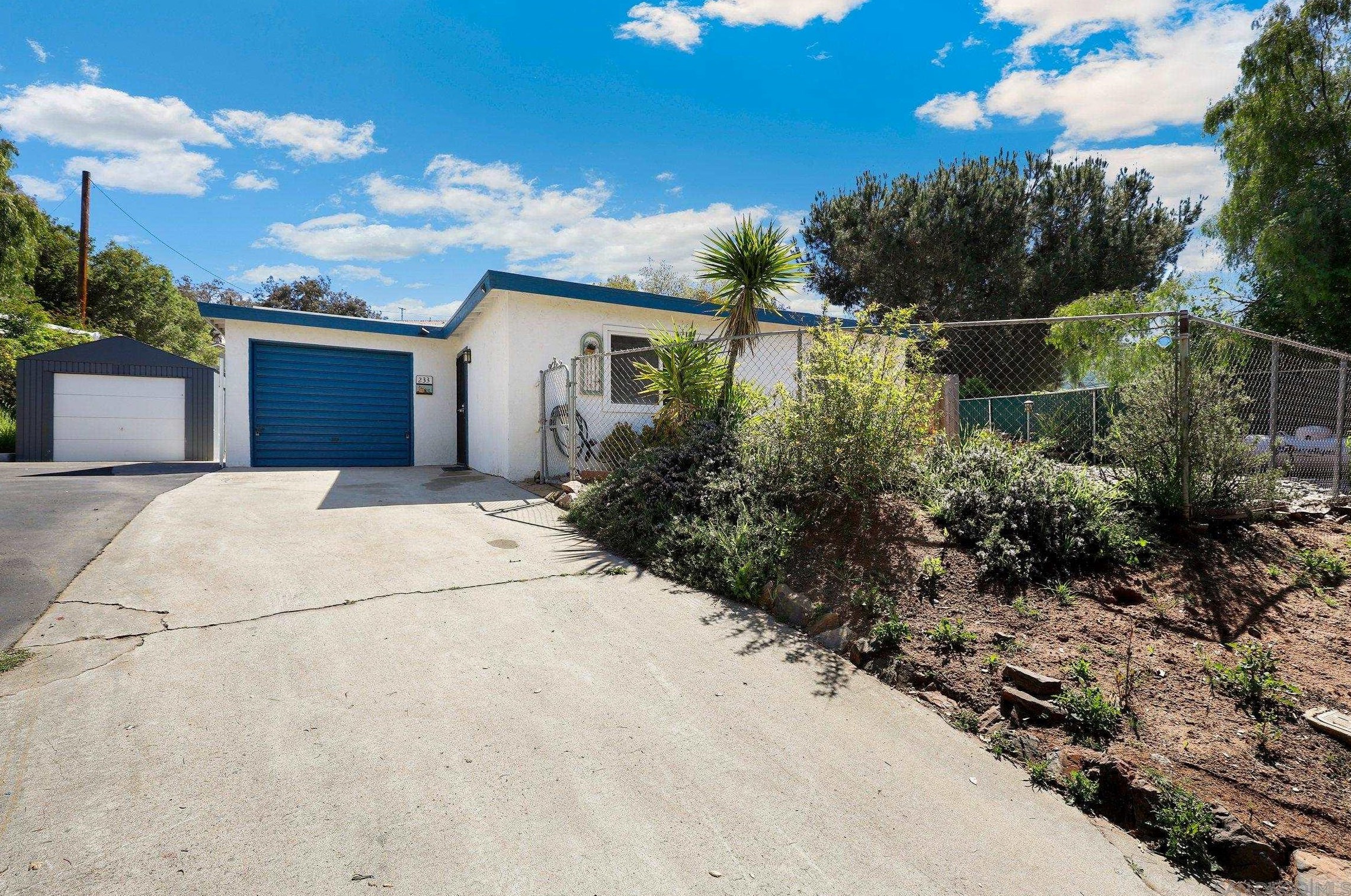 233 Frances Dr, El Cajon, CA 92019