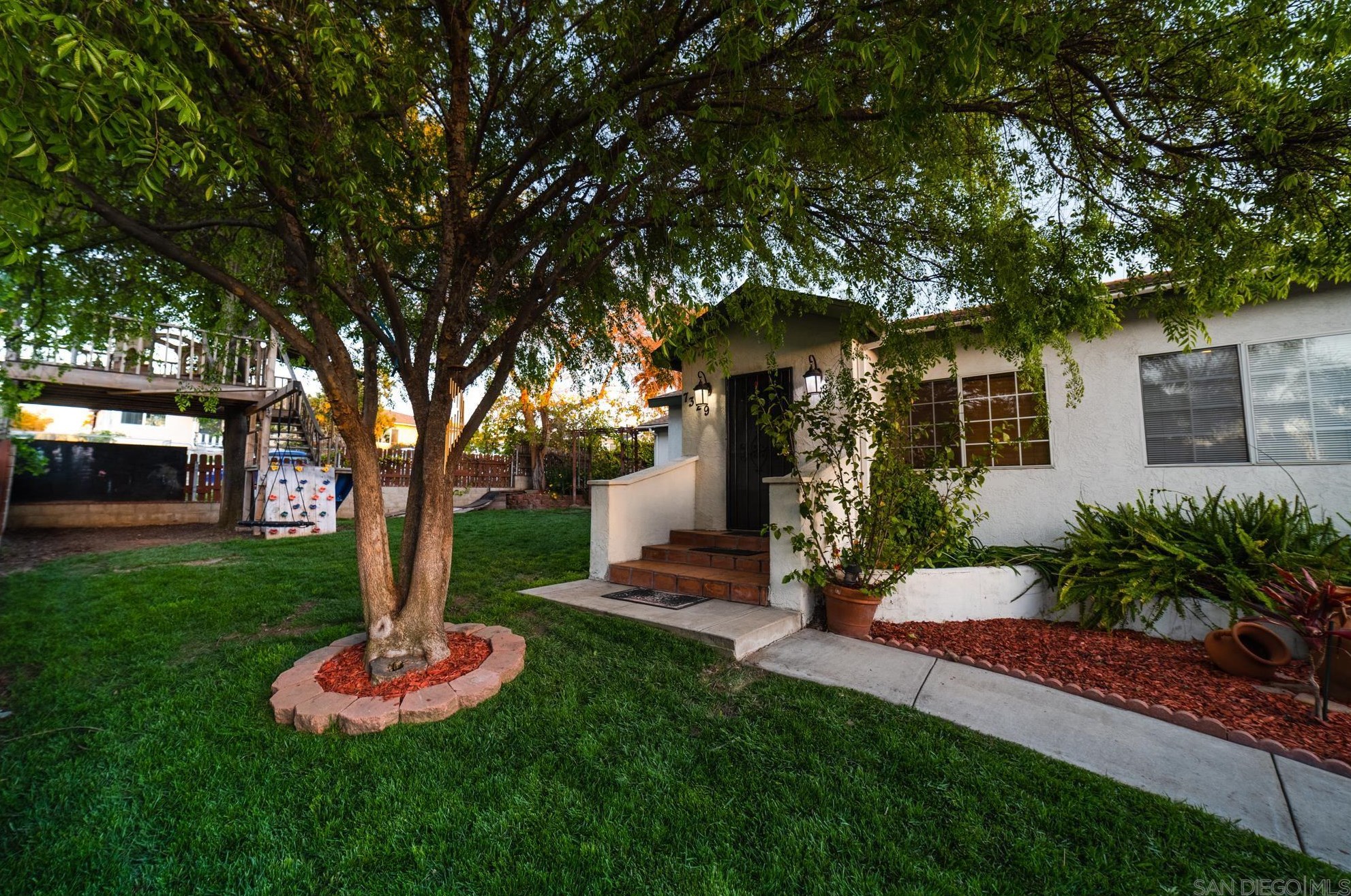 7329 Pacific Ave, Lemon Grove, CA 91945-2230