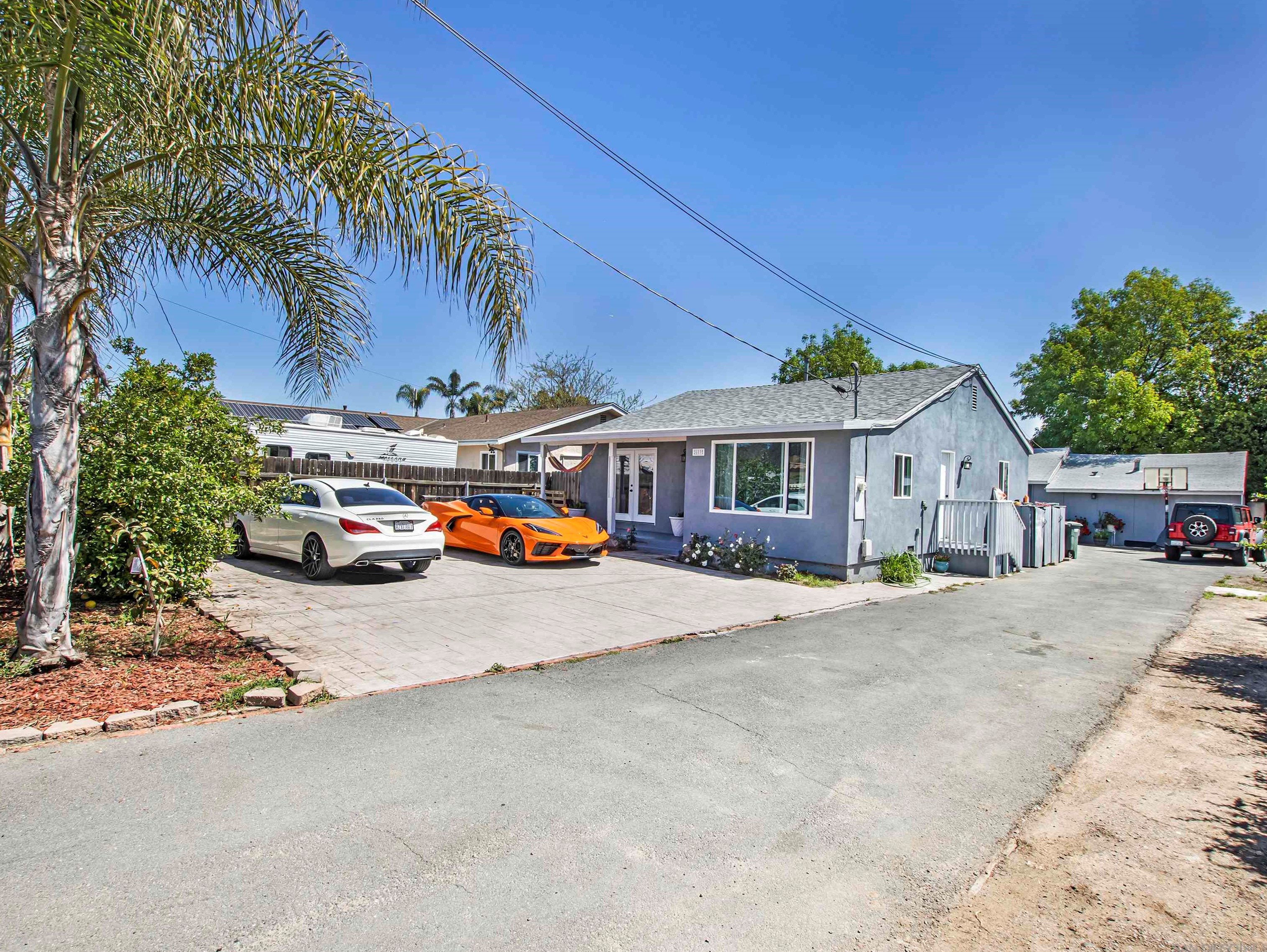2609 Central Ave, Spring Valley, CA 91977-3210