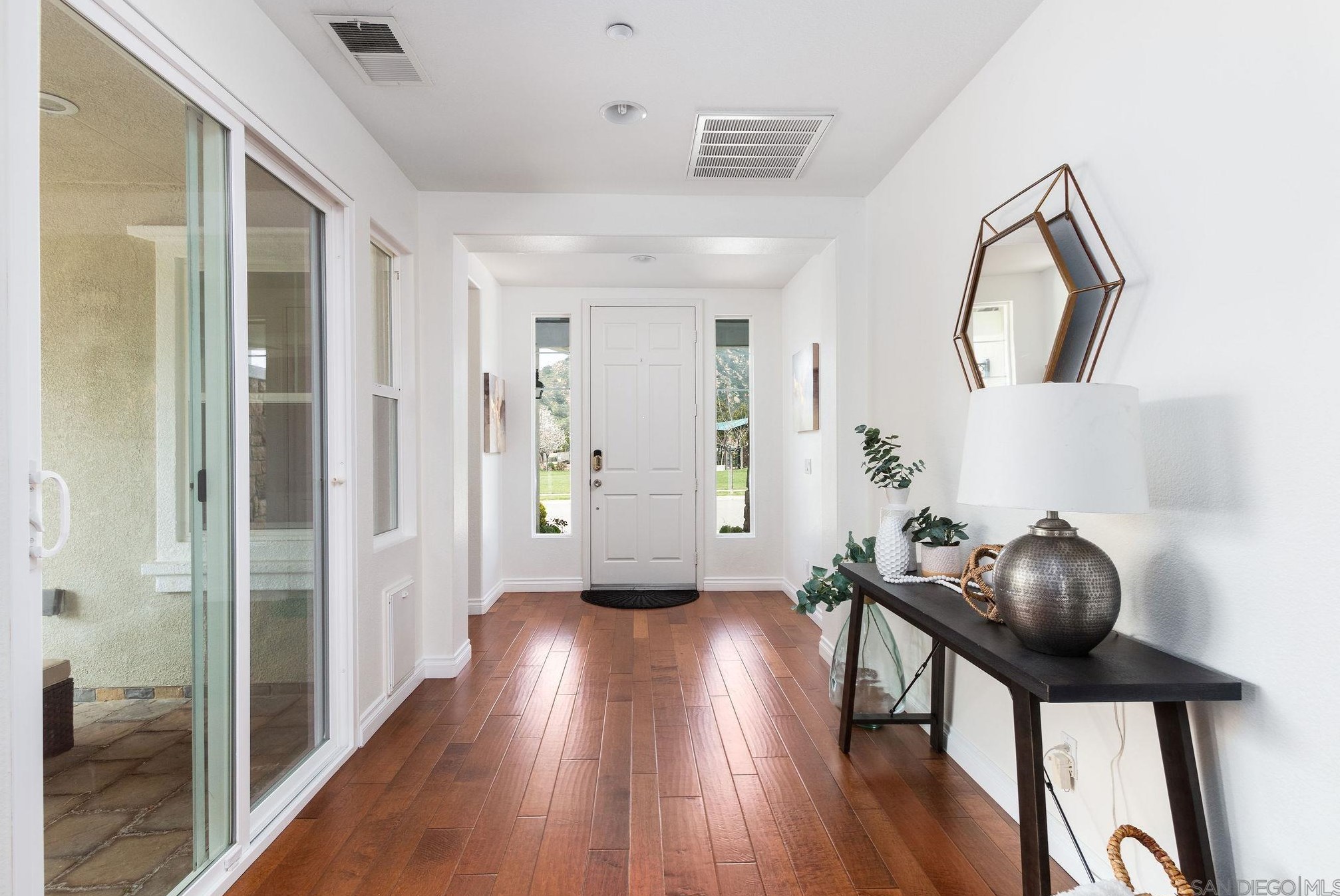3003 Finley Pl, Escondido, CA 92027