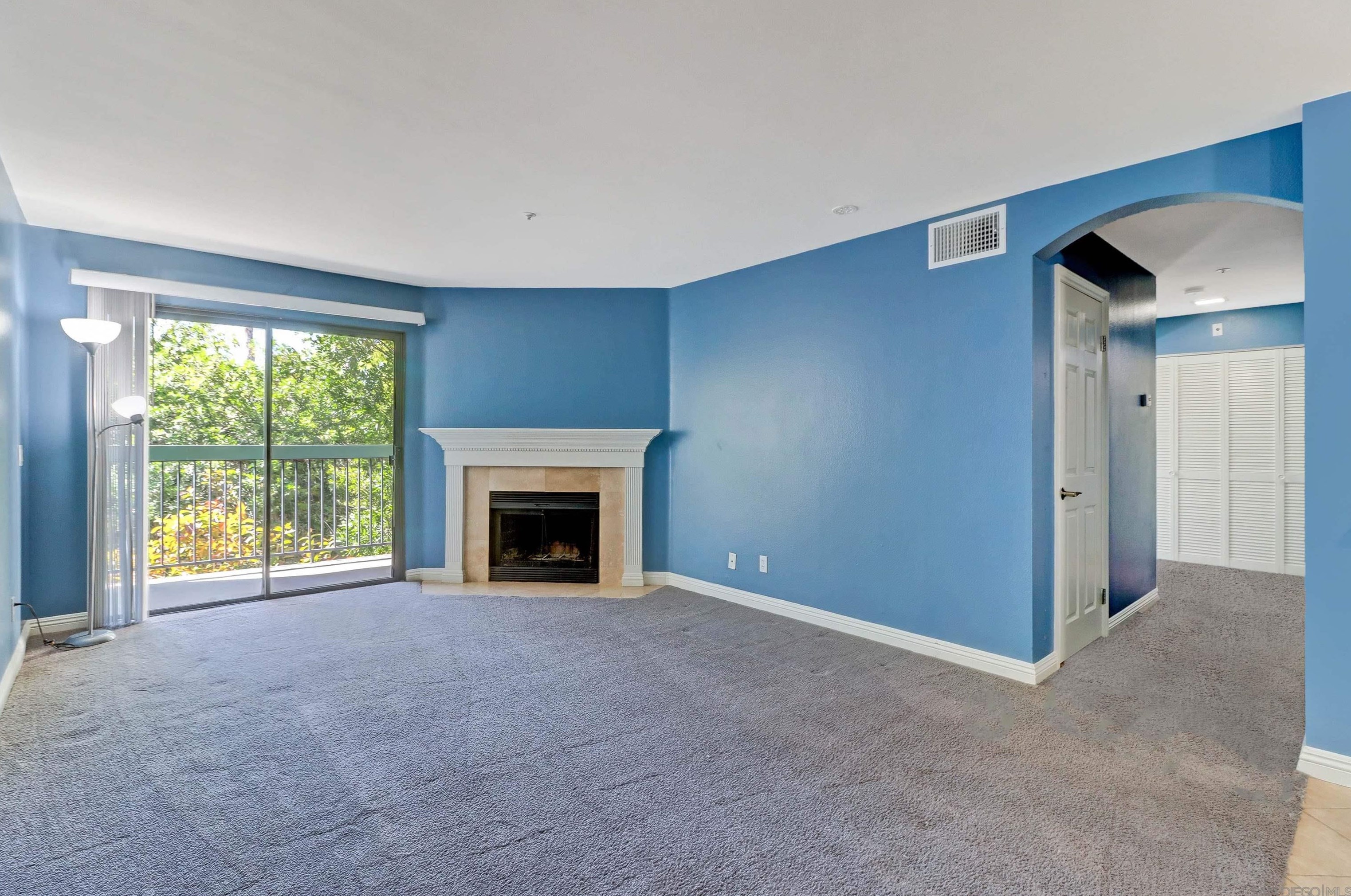 5525 Shasta Ln 201, La Mesa, CA 91942