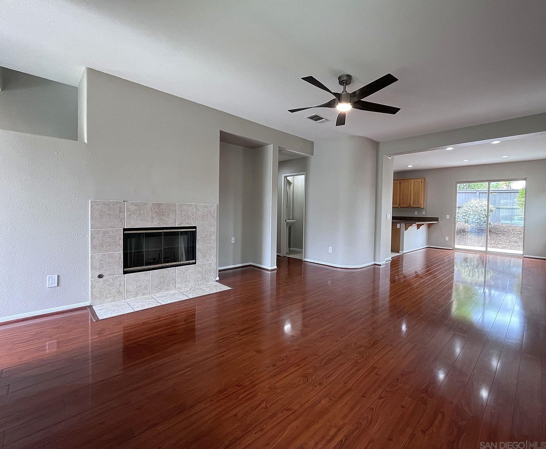 1550 First Star Dr, Chula Vista, CA 91915-1920