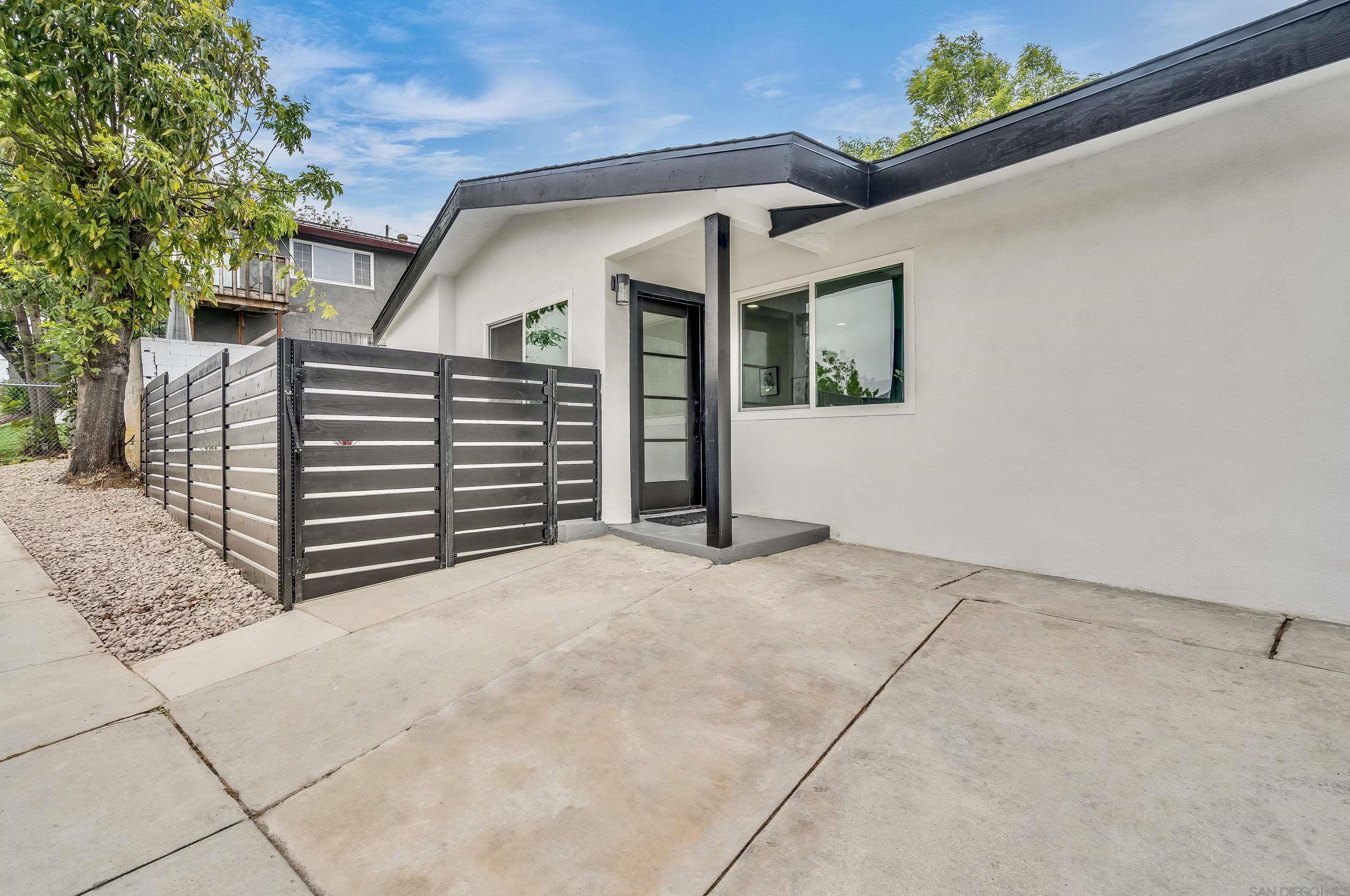 9209 Jamacha Blvd, Spring Valley, CA 91977