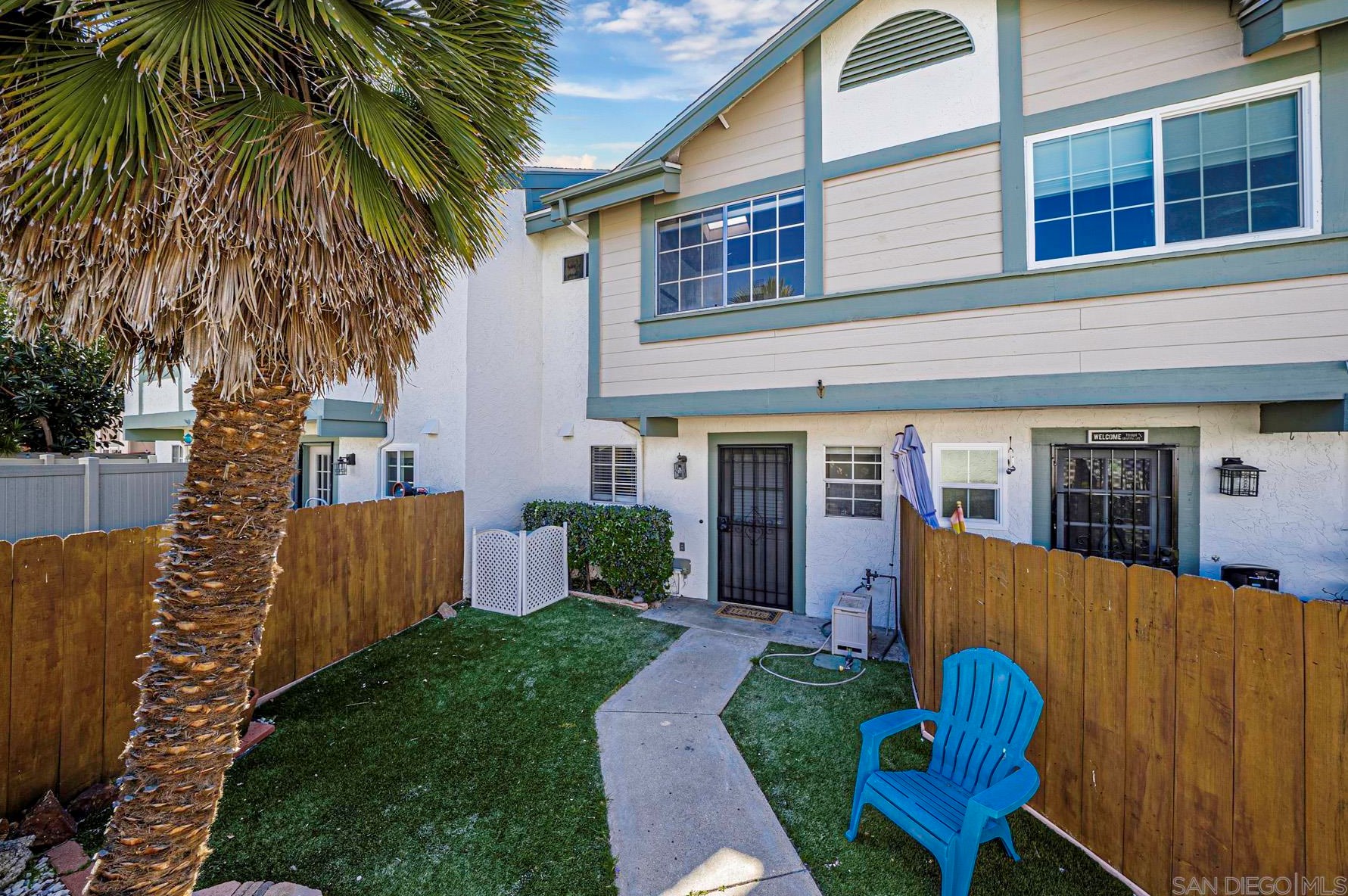 8711 Spring Canyon Dr, Spring Valley, CA 91977-6441