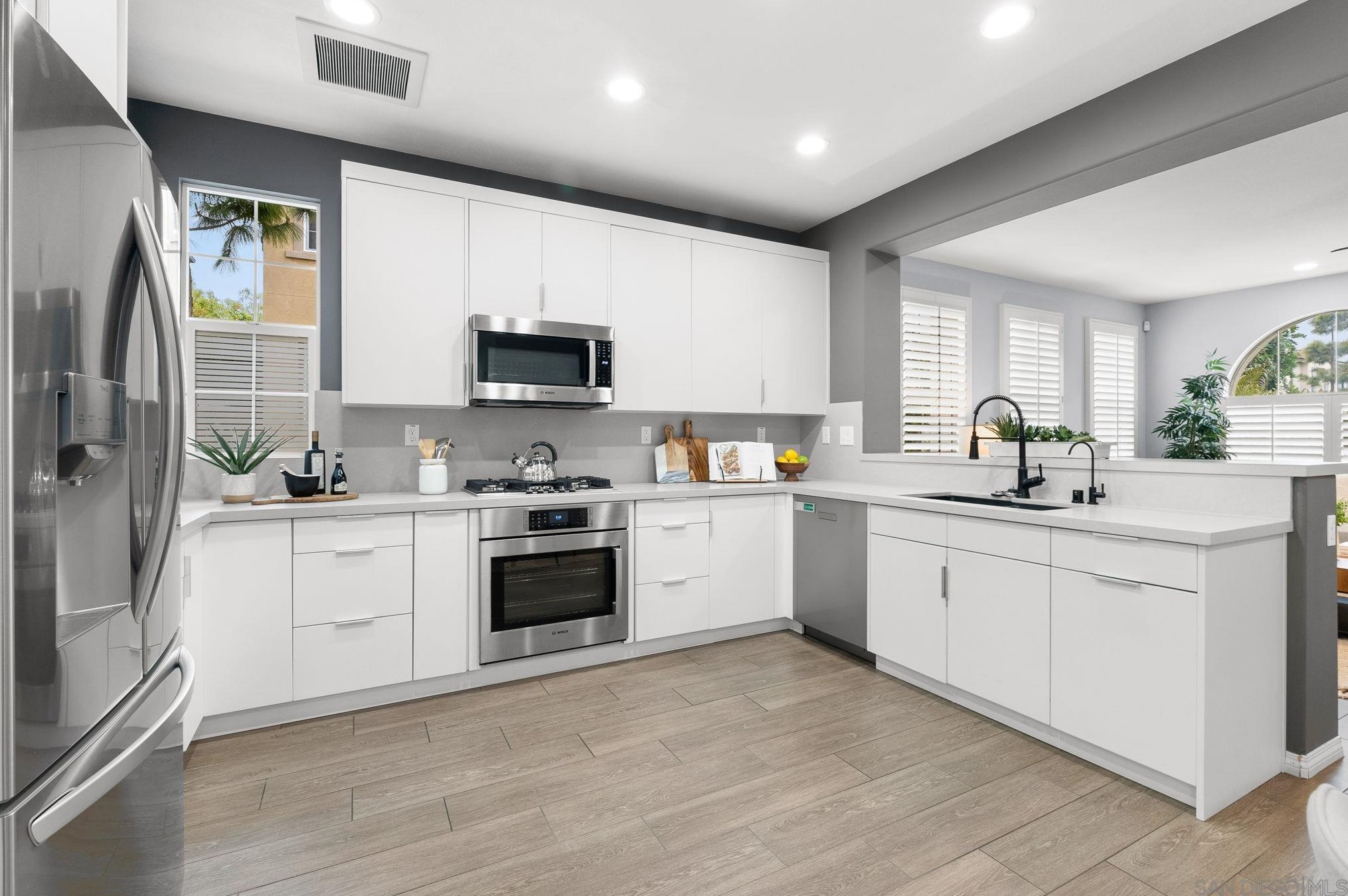 3574 Summit Trail Ct, Carlsbad, CA 92010