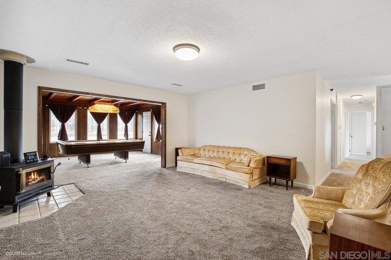 75 Rivera Pl, Chula Vista, CA 91911-5217