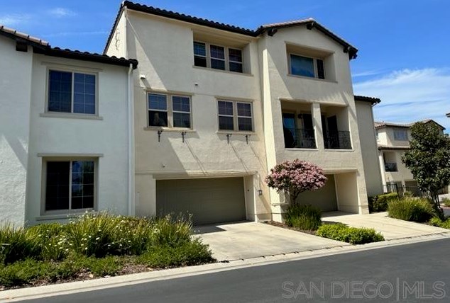 1734 Cripple Creek Dr, Chula Vista, CA 91915-2378