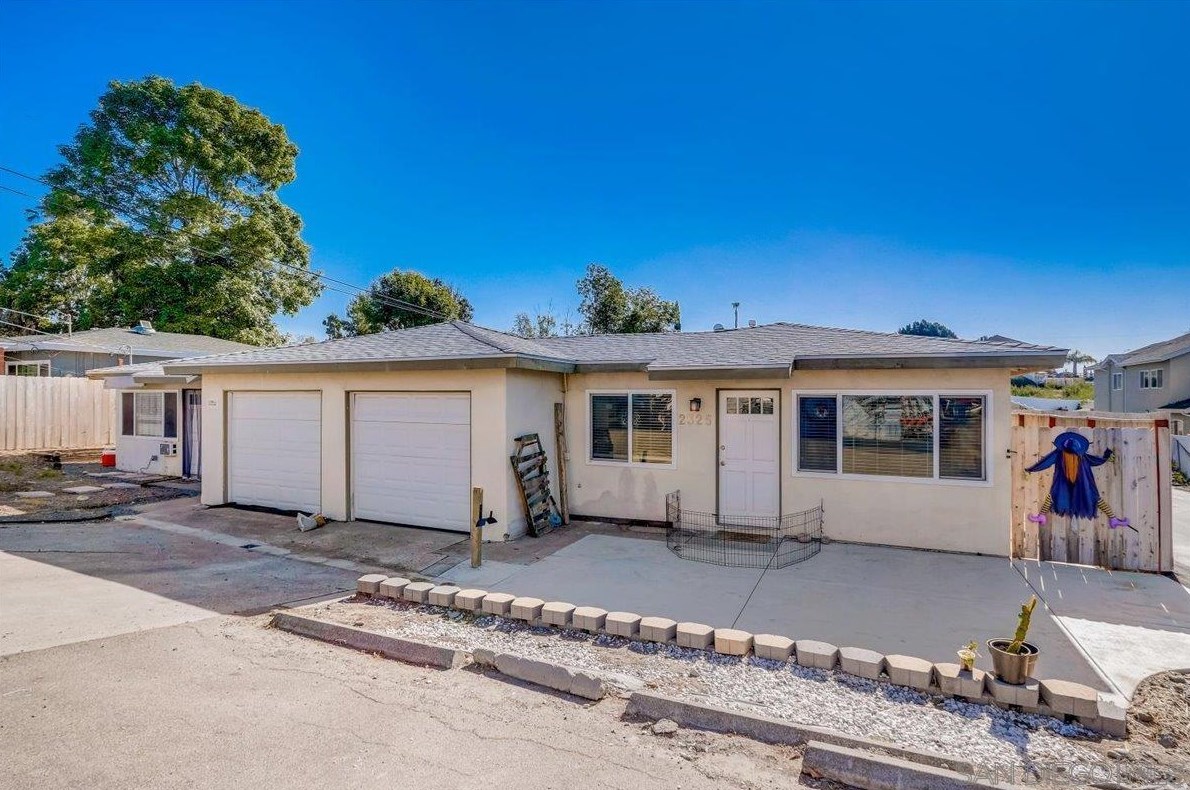 2325-27 Peppermint Ln, Lemon Grove, CA 91945