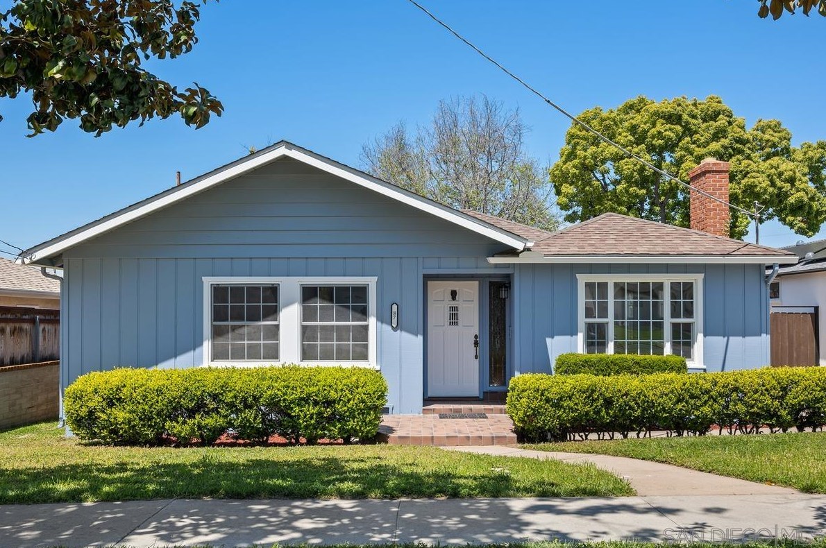 87 F St, Chula Vista, CA 91910-3034