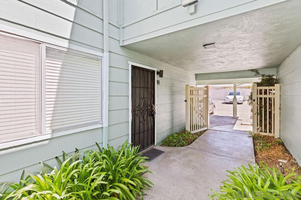 4231 Lowell St 14, La Mesa, CA 91941