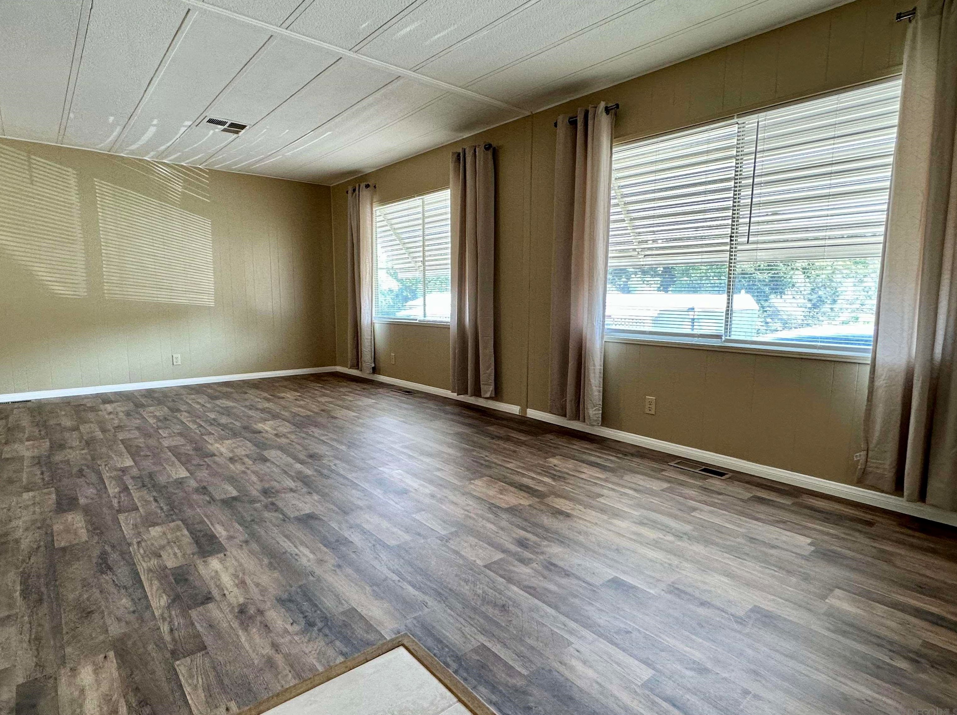 13460 Hwy 8 Business #114, Lakeside, CA 92040