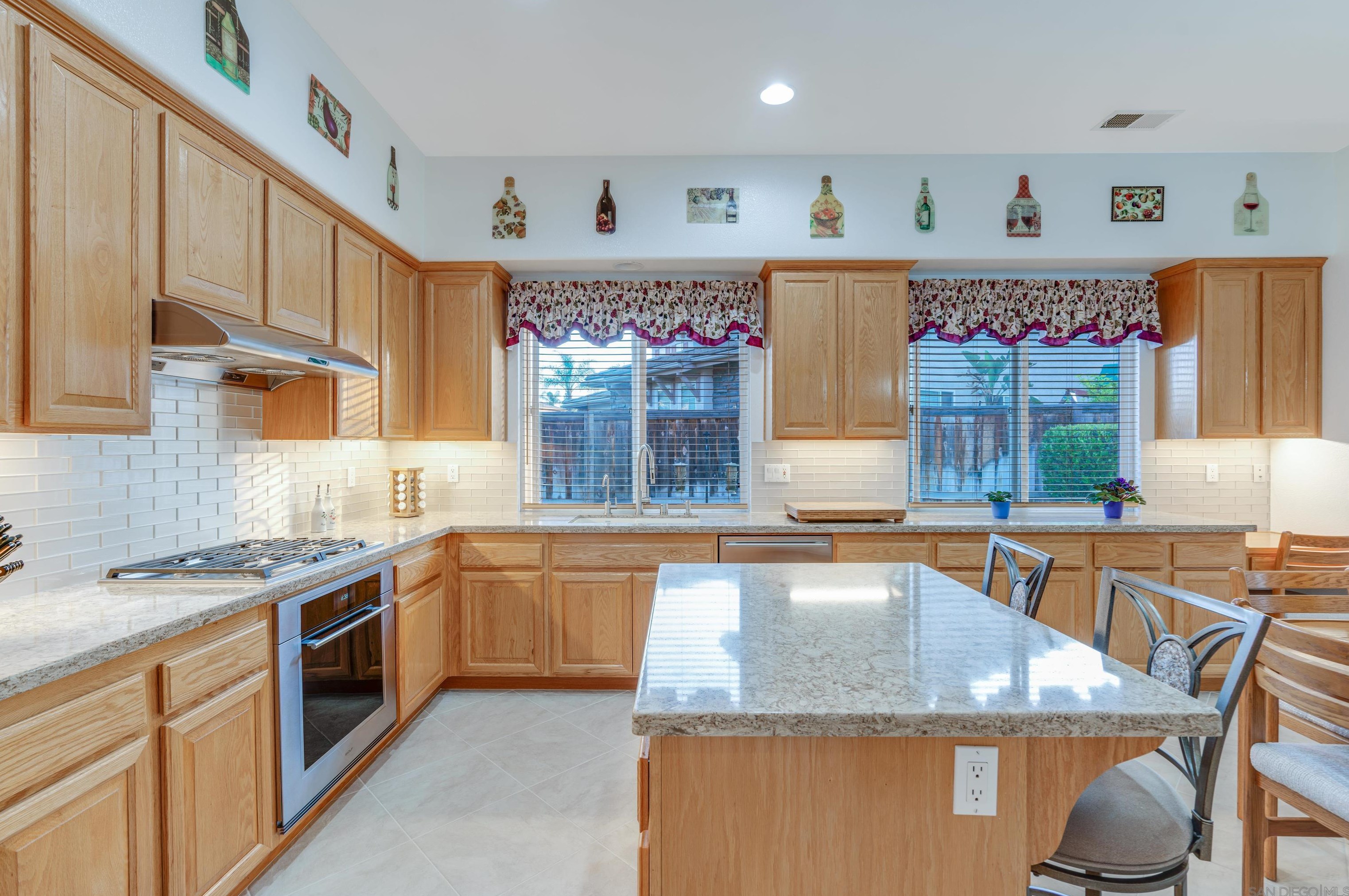 14458 Kentfield Pl, Poway, CA 92064-3361