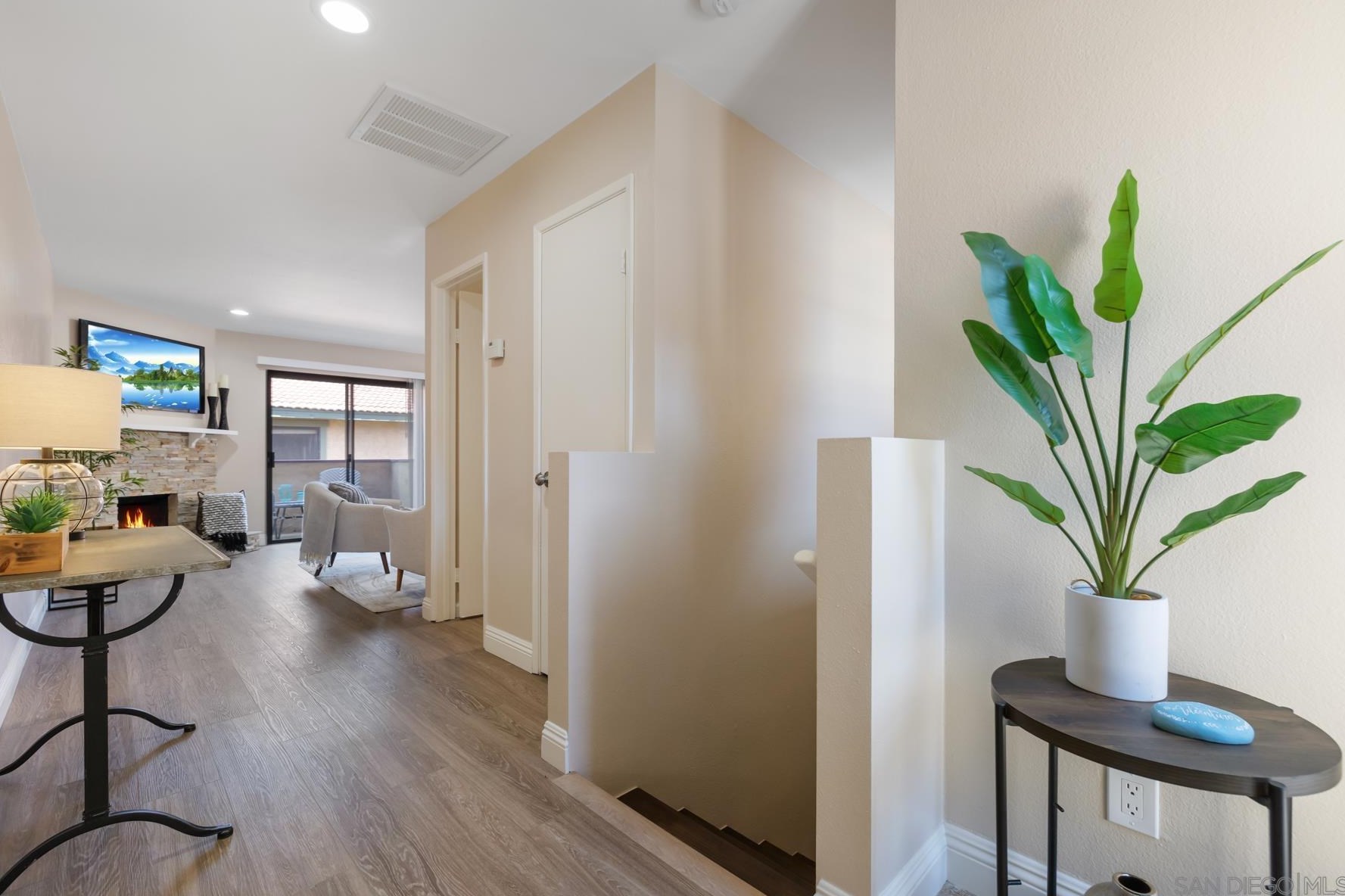 10786 Jeanne Ter, Santee, CA 92071-7118