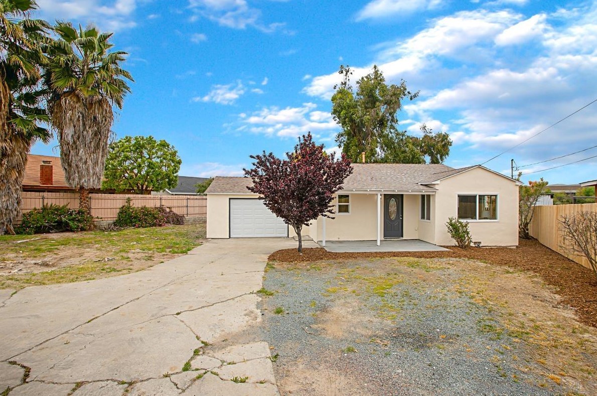 9350 Rapture Ln, Santee, CA 92071-4159