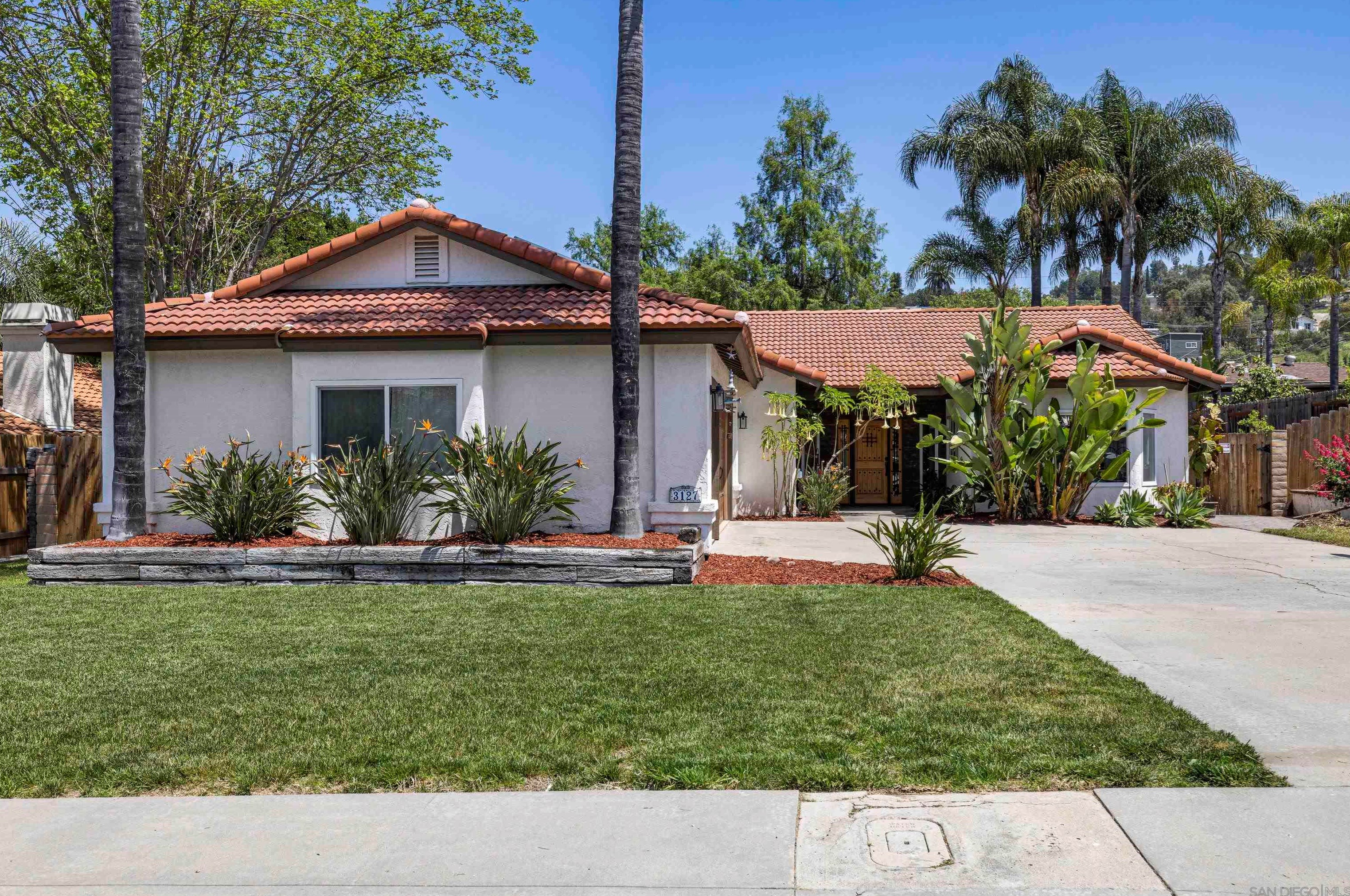 3127 Rio Way, Spring Valley, CA 91977-2861