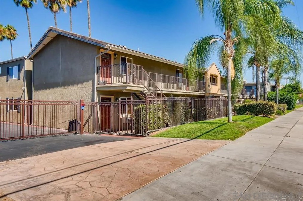 800 N Mollison Ave 43, El Cajon, CA 92021