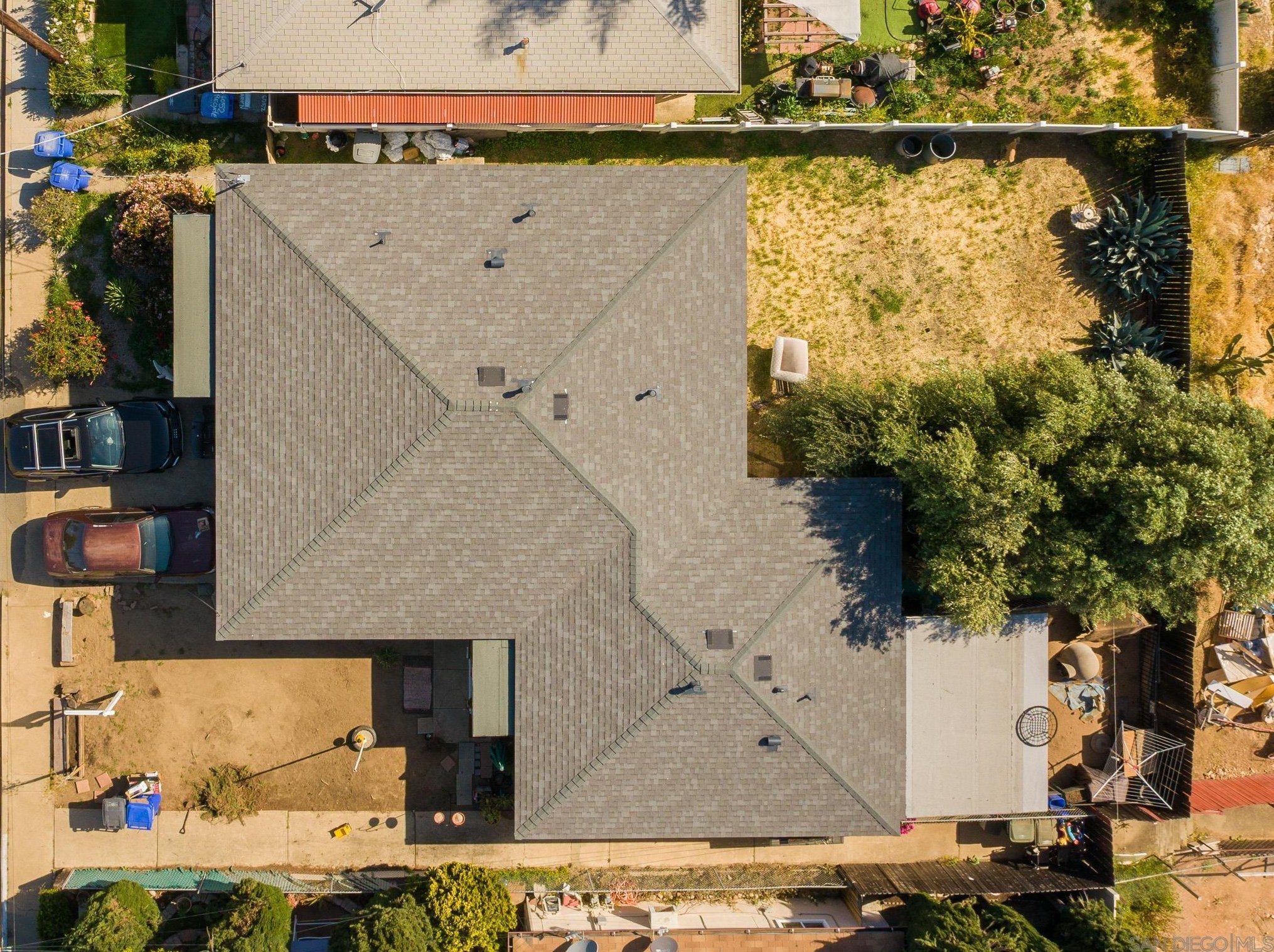 6060 Nancy Dr, La Mesa, CA 91942
