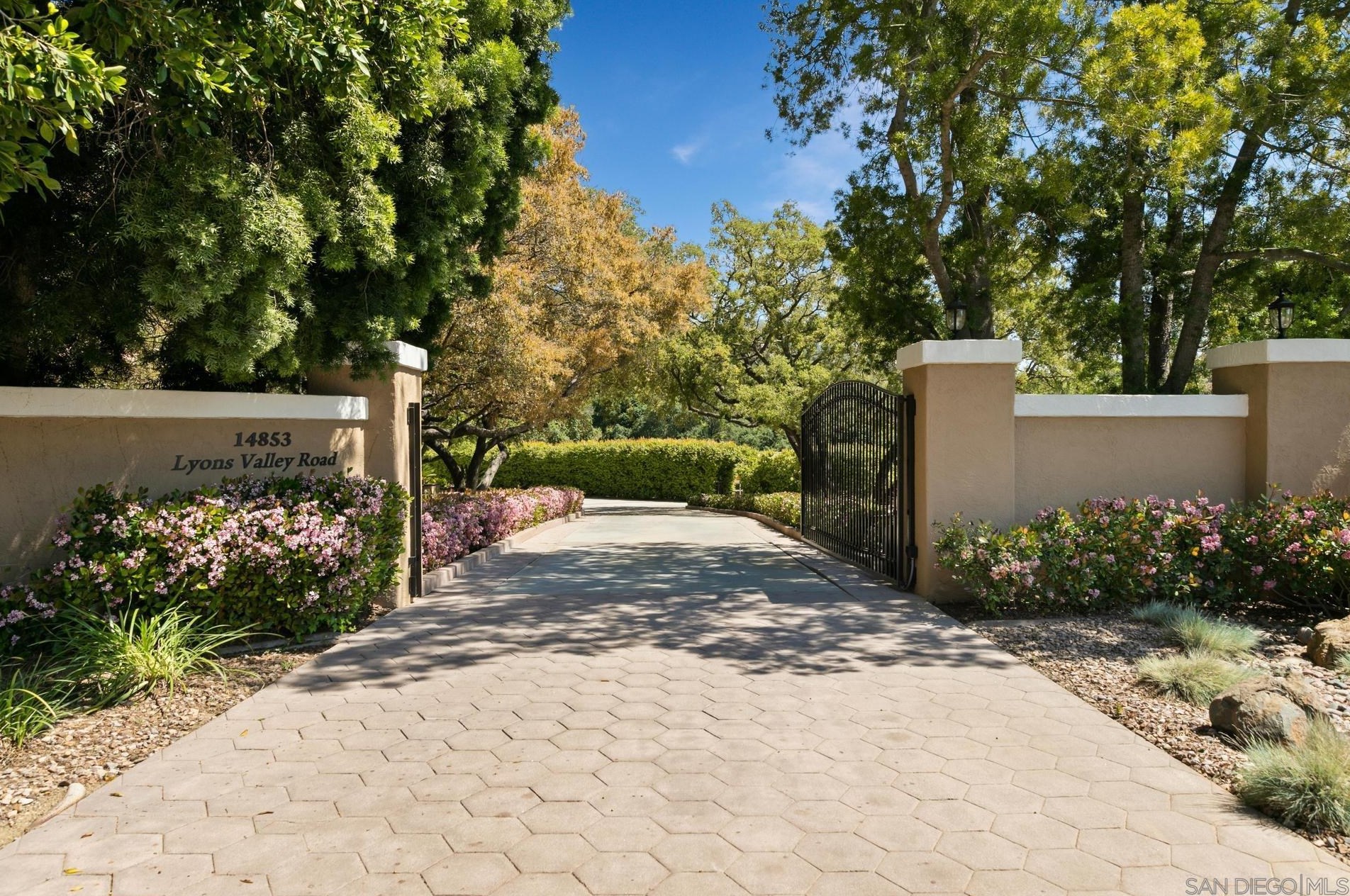 14853 Lyons Valley Rd, Jamul, CA 91935