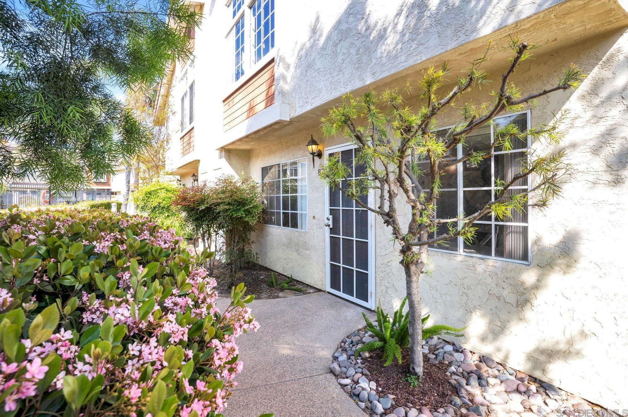 10230 Palm Glen Dr 87, Santee, CA 92071
