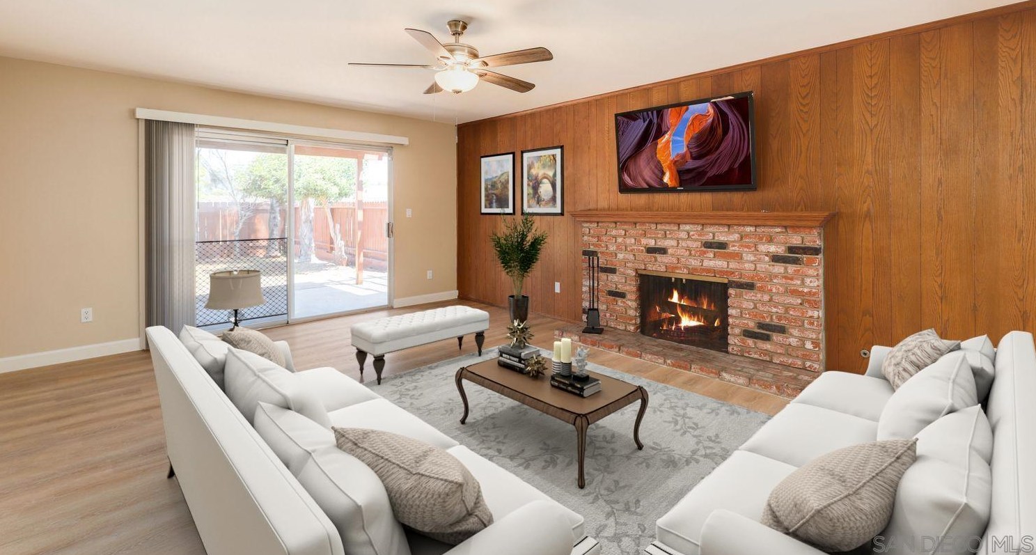 1364 Fig St, Escondido, CA 92026-2717