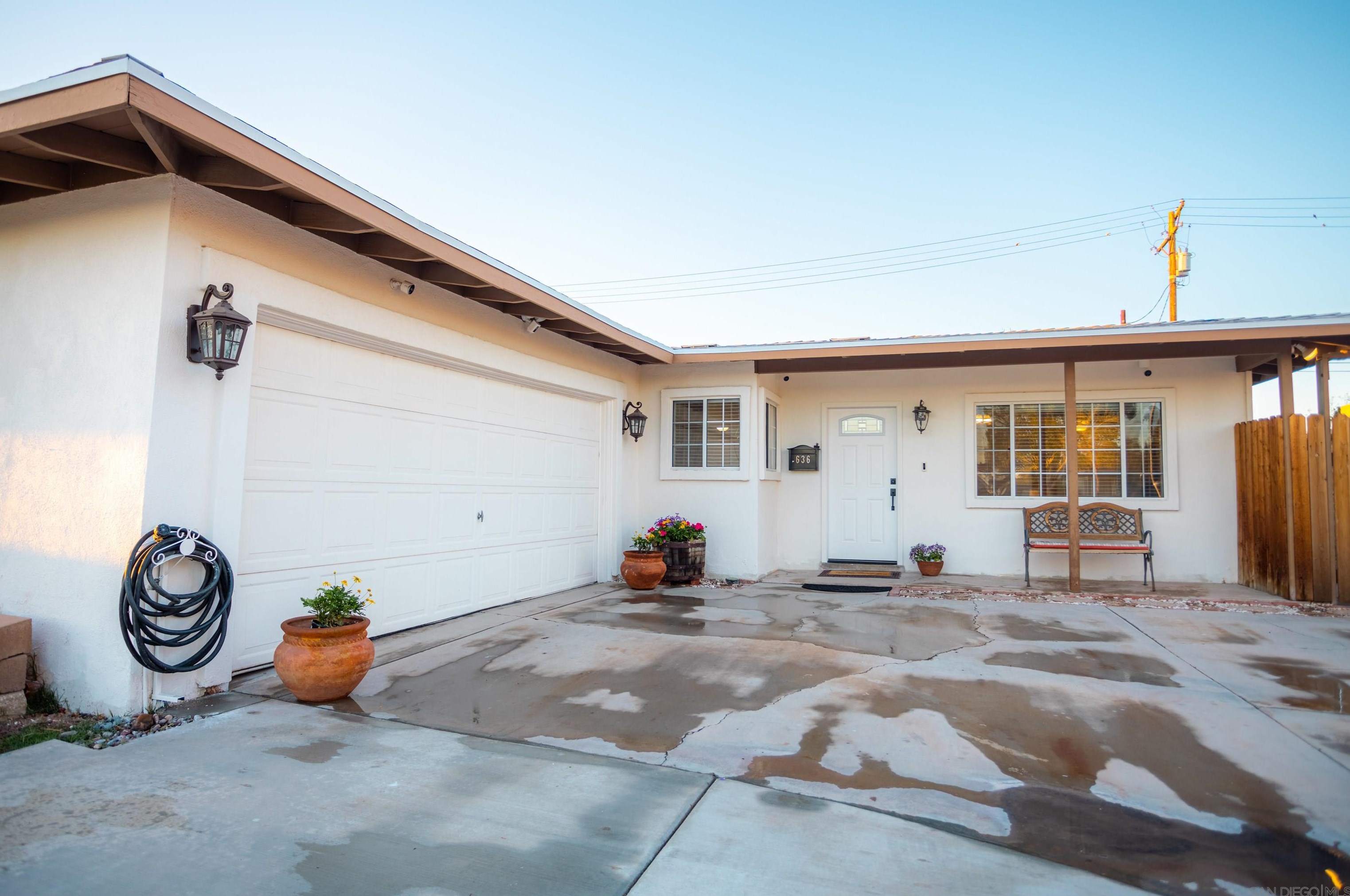 636 Tangerine Dr, El Centro, CA 92243