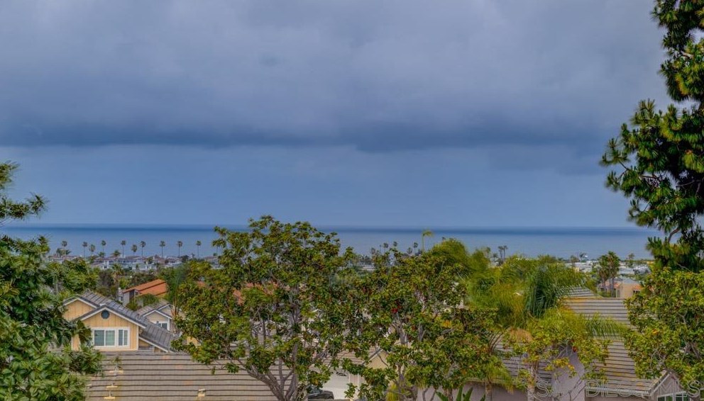 6913 Carnation Dr, Carlsbad, CA 92011