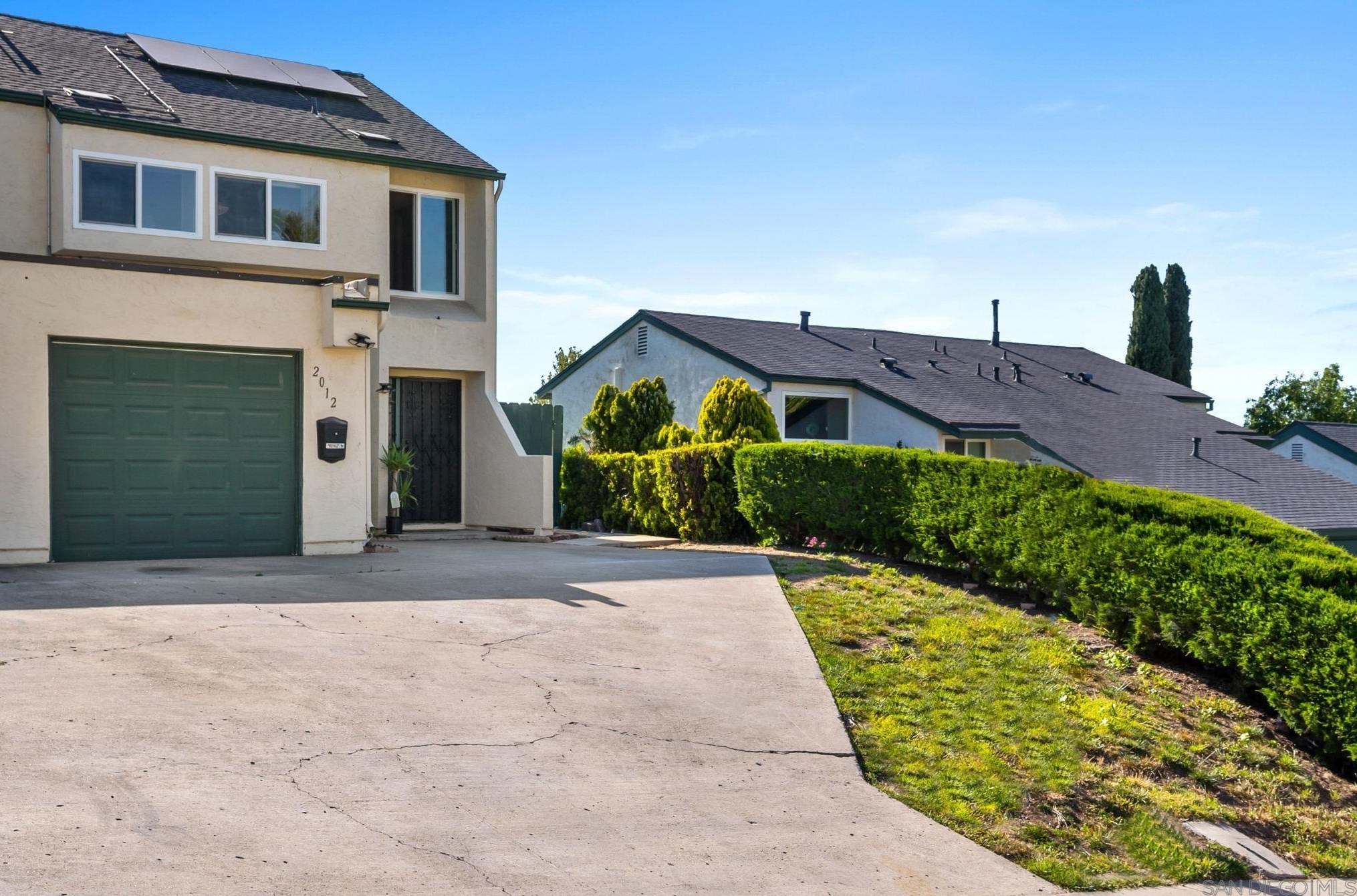 2012 Terracina Cir, Spring Valley, CA 91977-3545