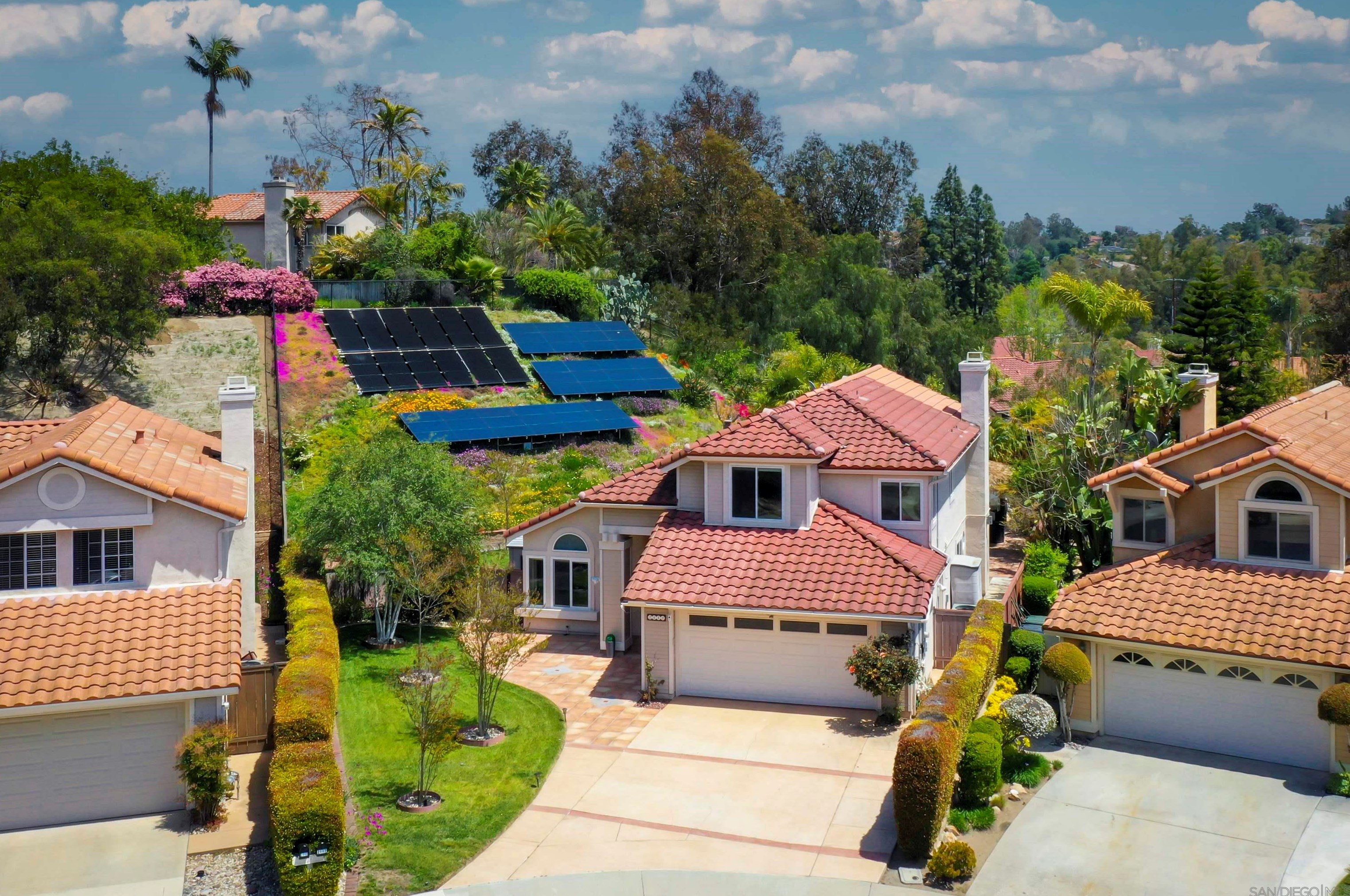 2112 Singingwood Pl, Escondido, CA 92029-5338