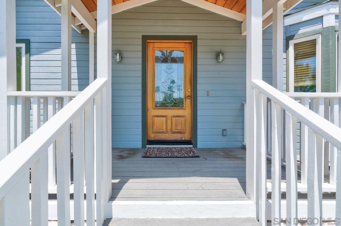 24903 Via Lopez Ct, Ramona, CA 92065