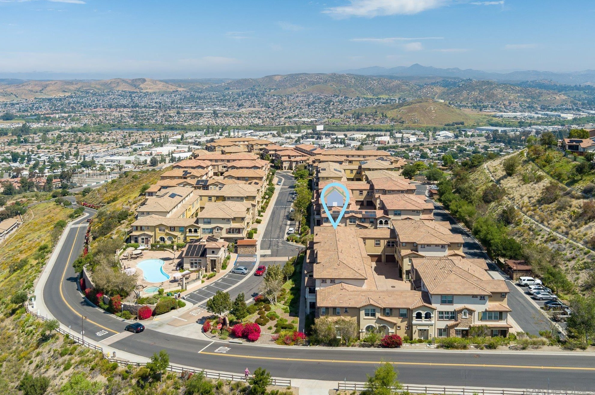 2011 Montilla St, Santee CA  92071-5624 exterior