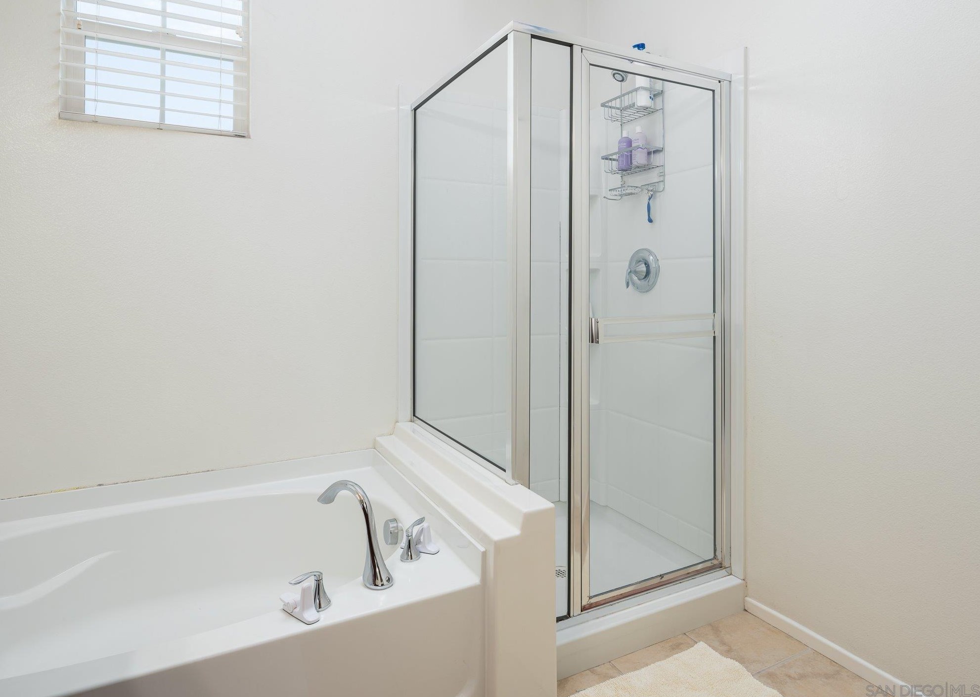 2011 Montilla St, Santee CA  92071-5624 exterior