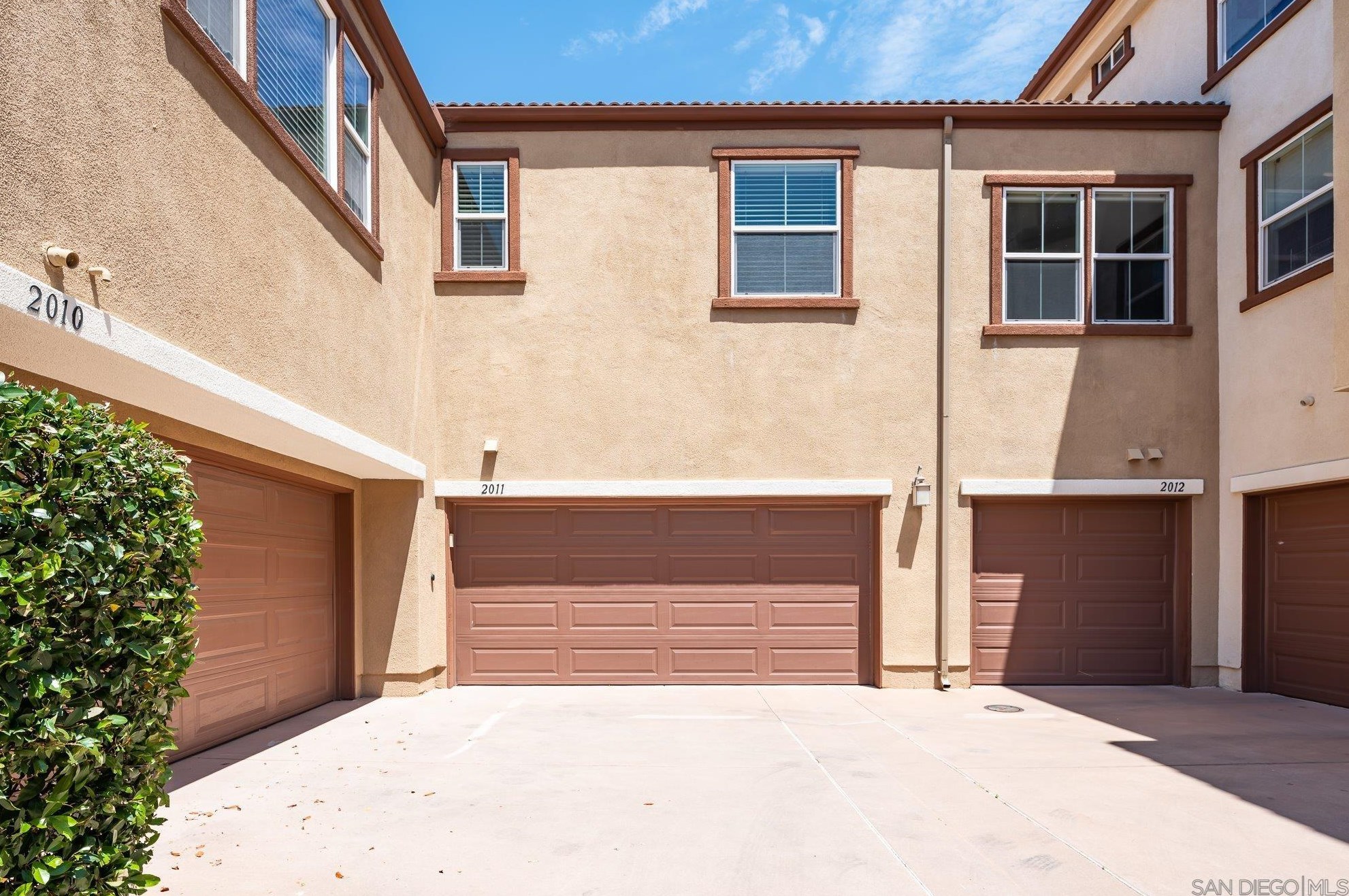 2011 Montilla St, Santee CA  92071-5624 exterior