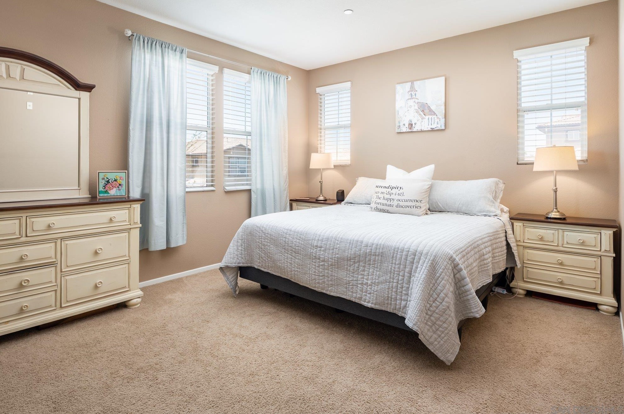 2011 Montilla St, Santee CA  92071-5624 exterior