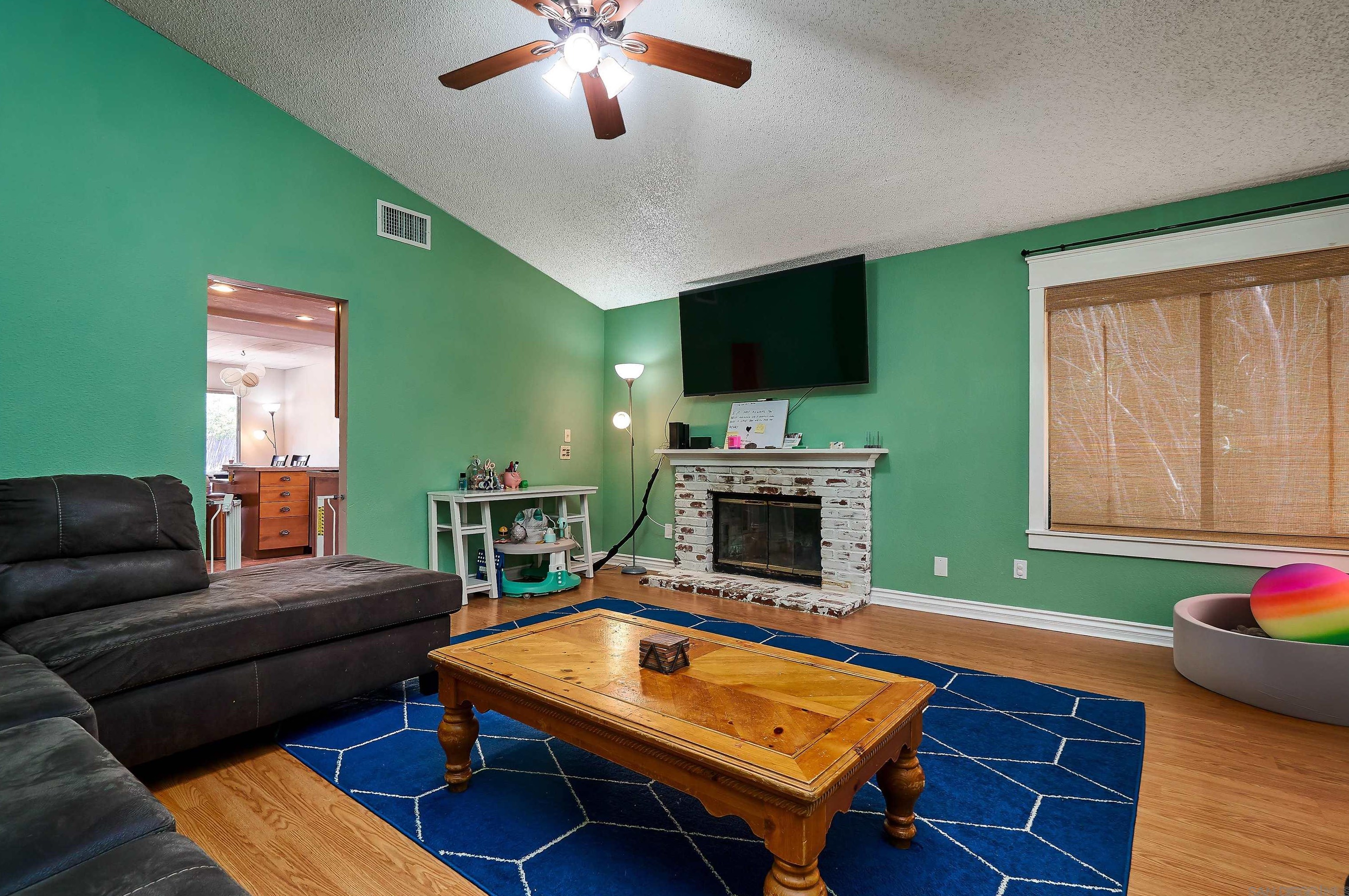 24984 1st Ave, Murrieta, CA 92562