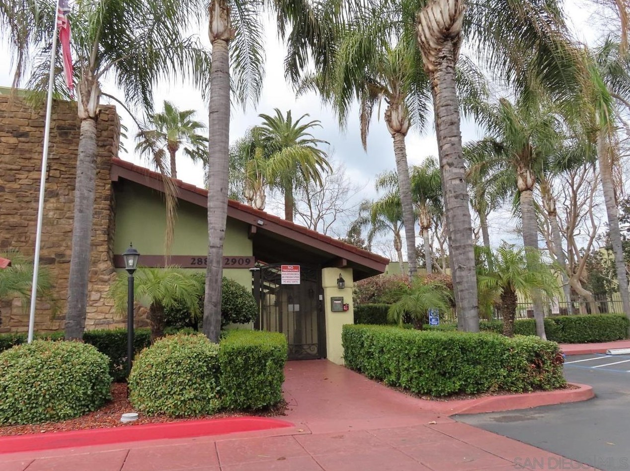 2909 Huntington Blvd #228, Fresno, CA 93721