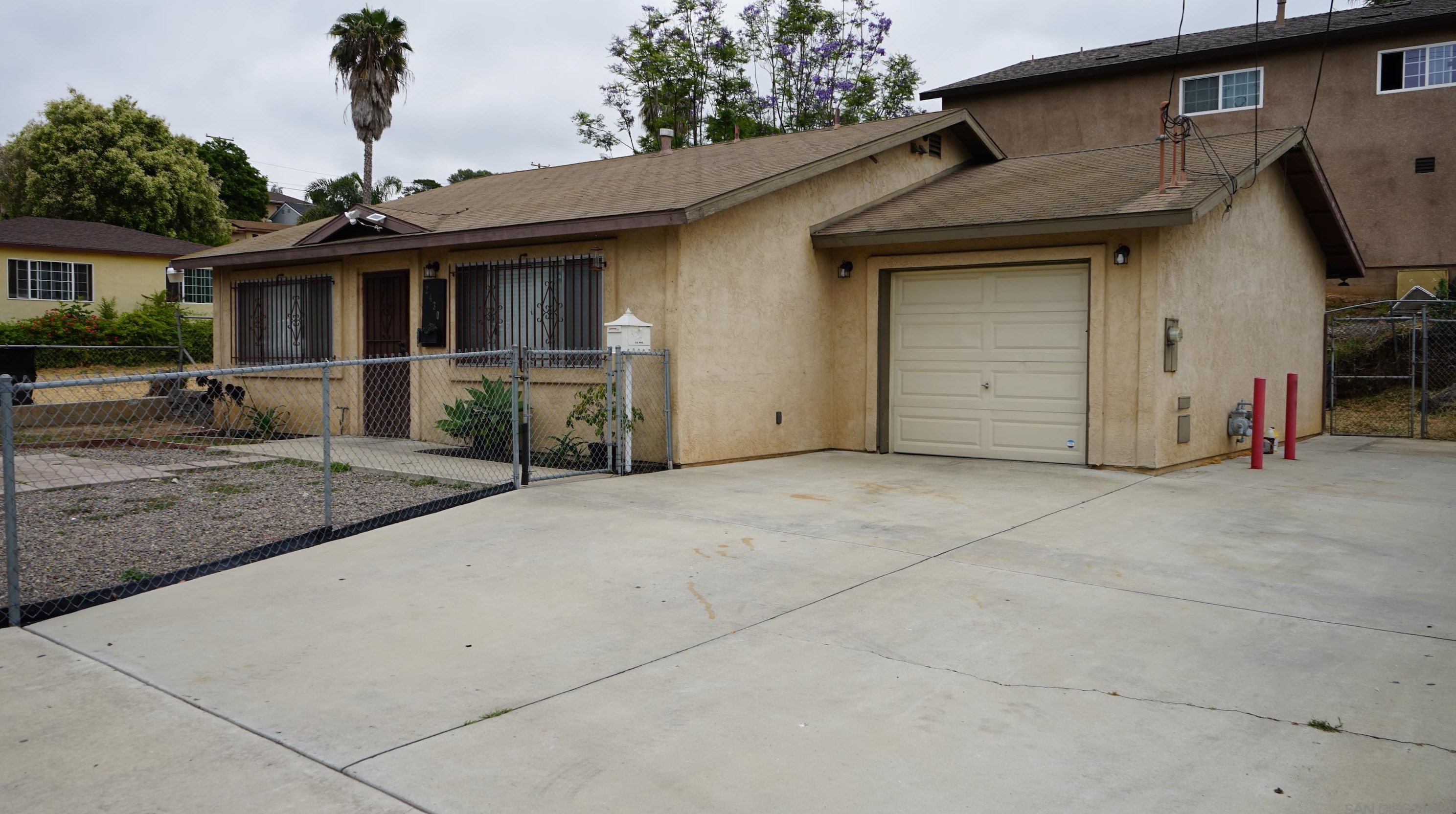 2430 E 24th St, National City, CA 91950