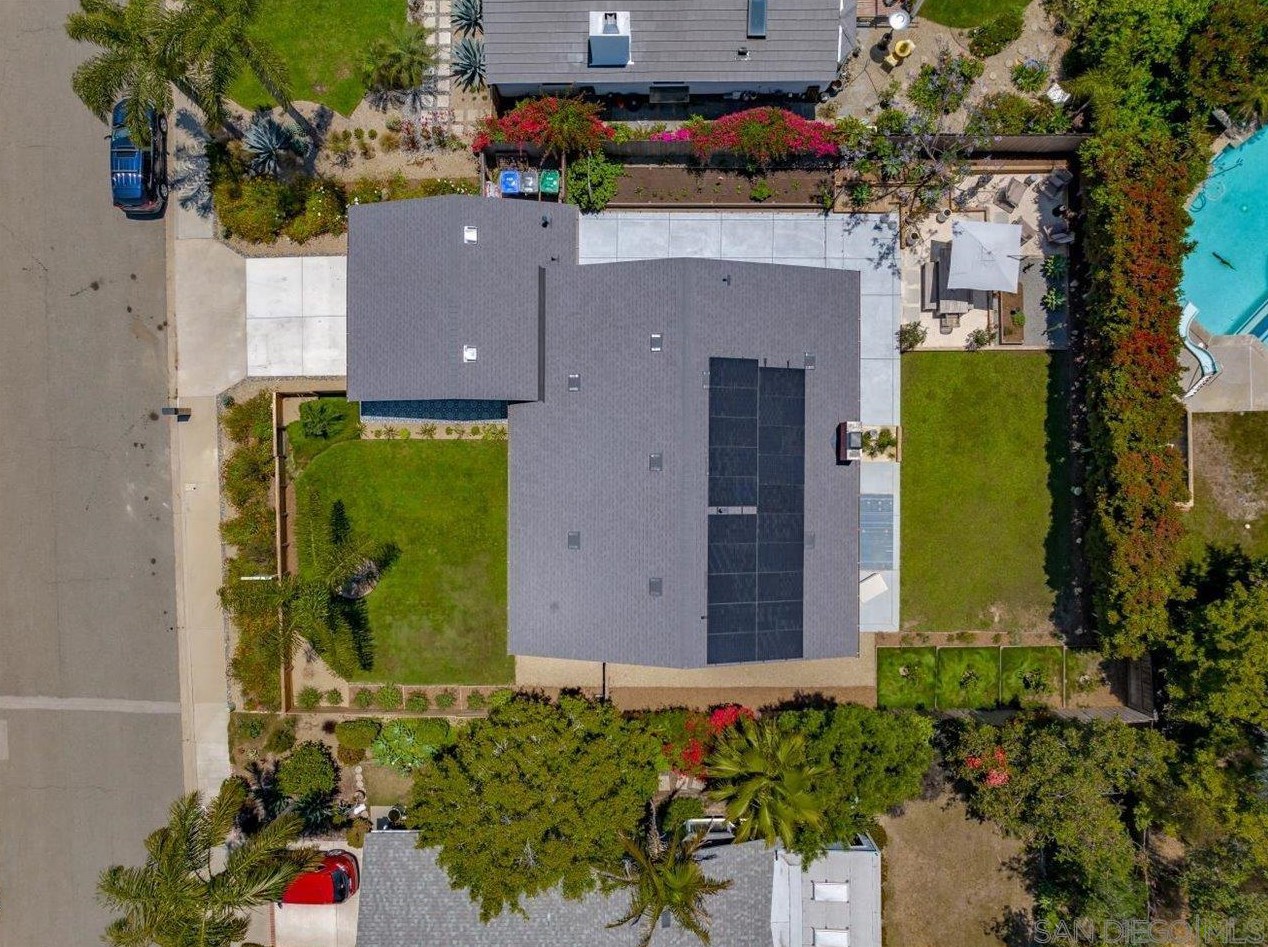 7663 Galleon Way, Carlsbad, CA 92009